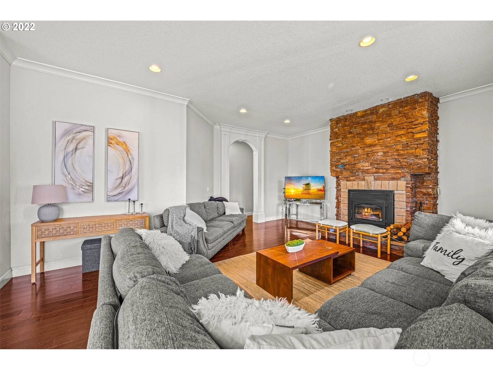 Washougal, WA 98671,381 Panda RD