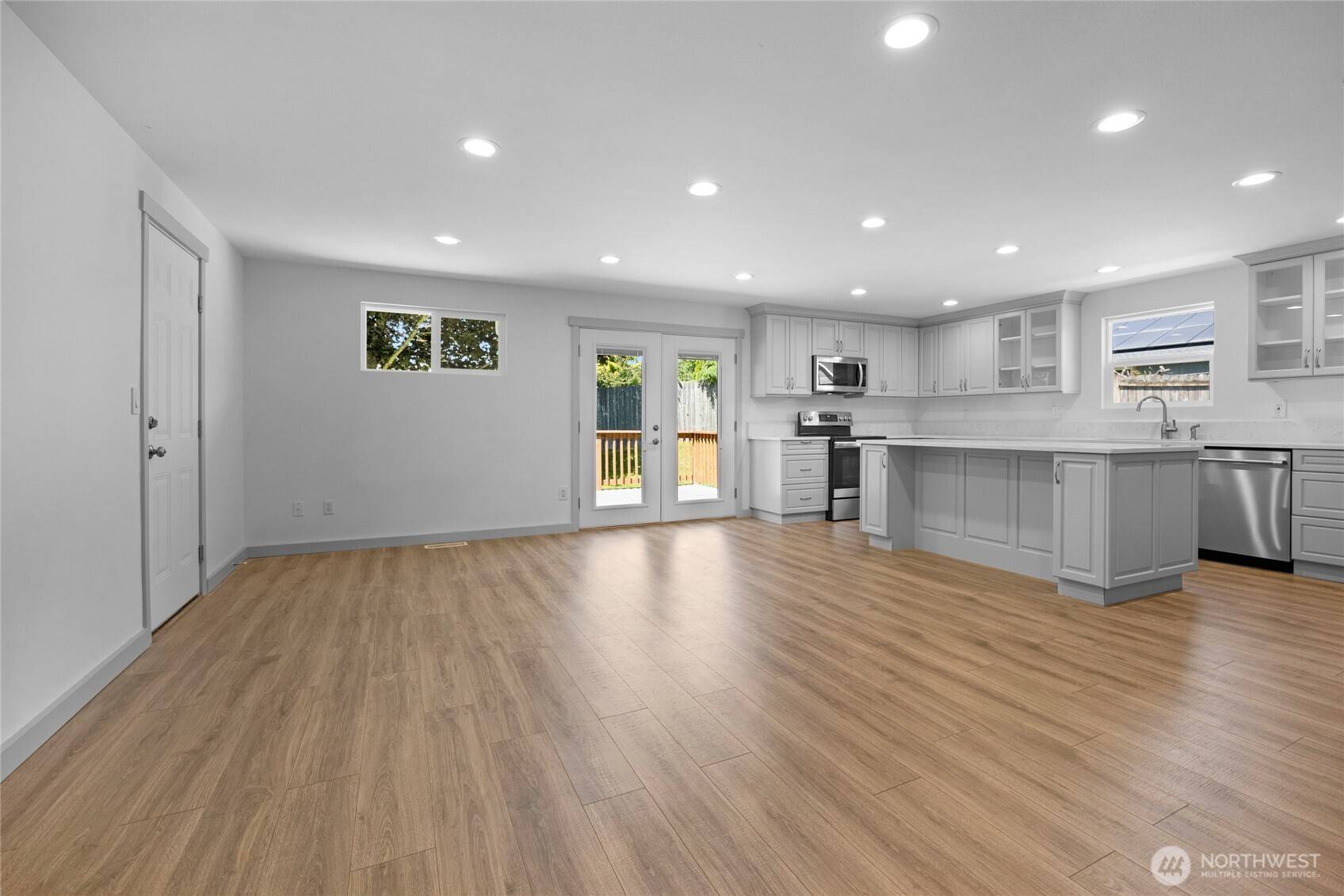 Mount Vernon, WA 98274,2909 E Section ST