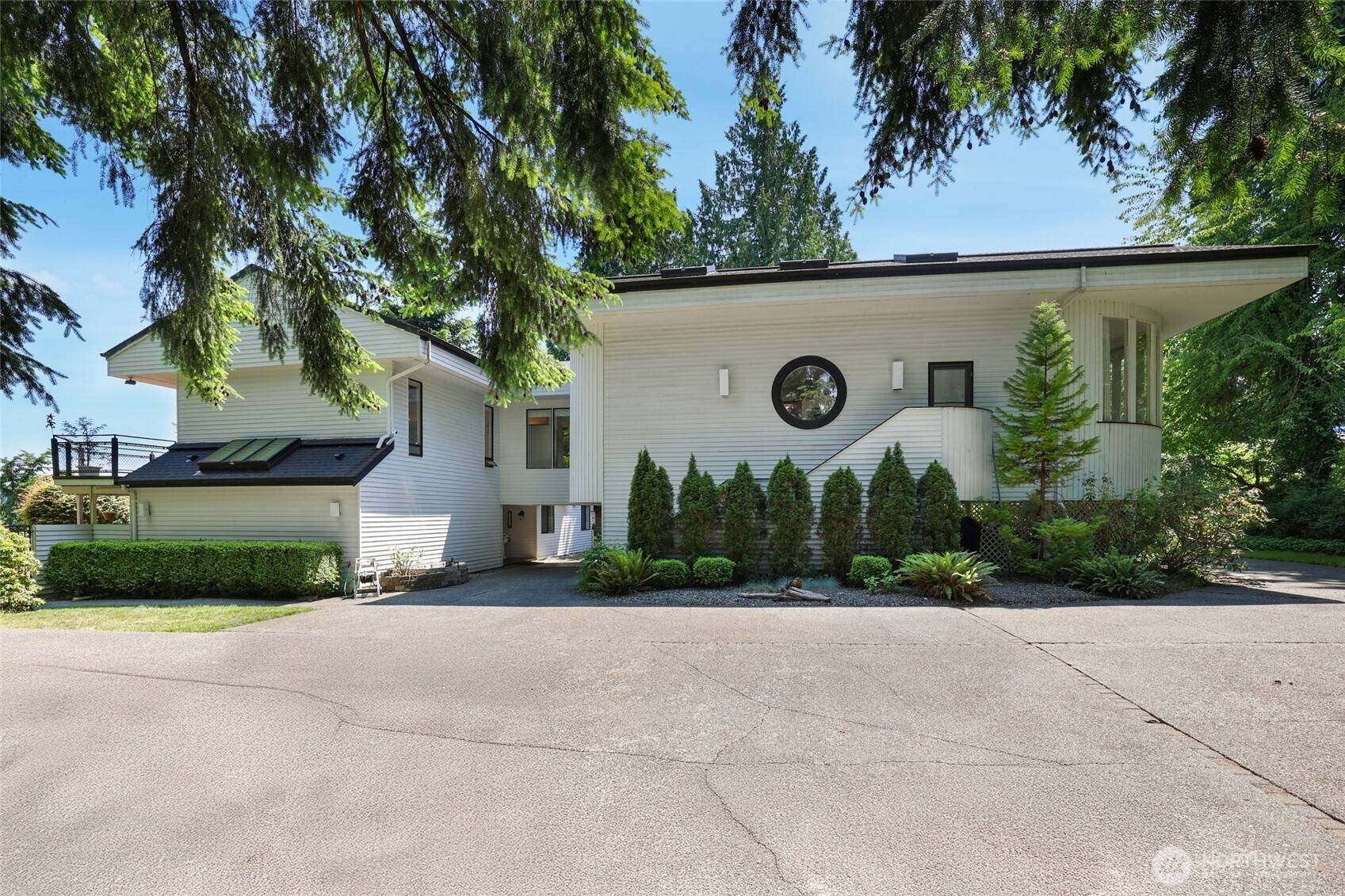 Olympia, WA 98502,1205 11th CT SW