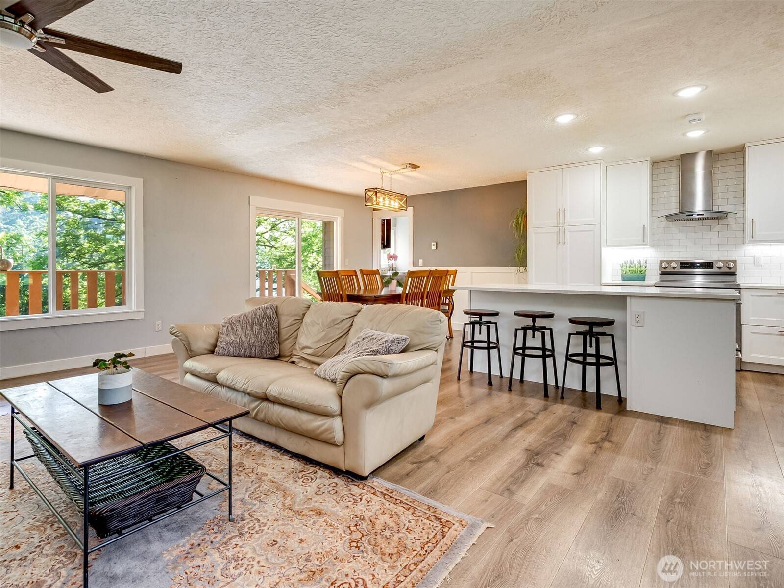 Camas, WA 98607,23725 NE 16th ST