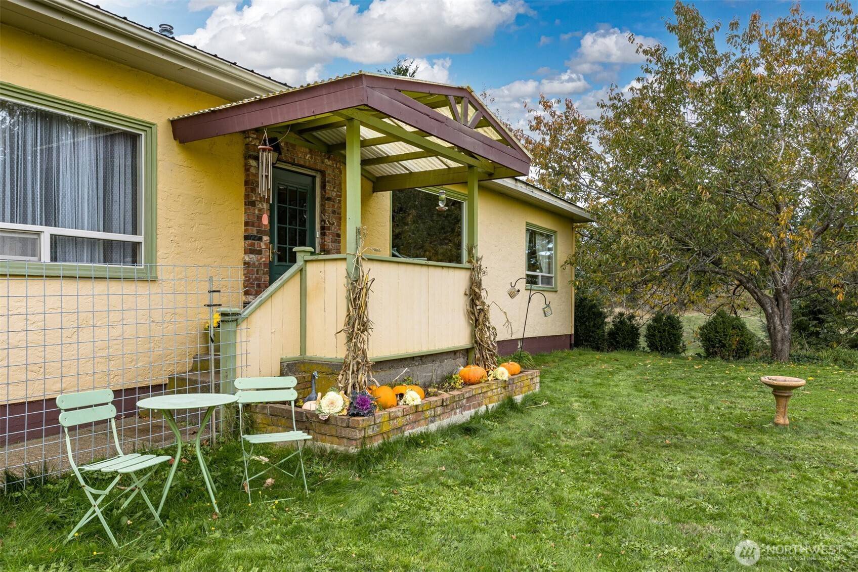Ferndale, WA 98248,5367 Barr RD