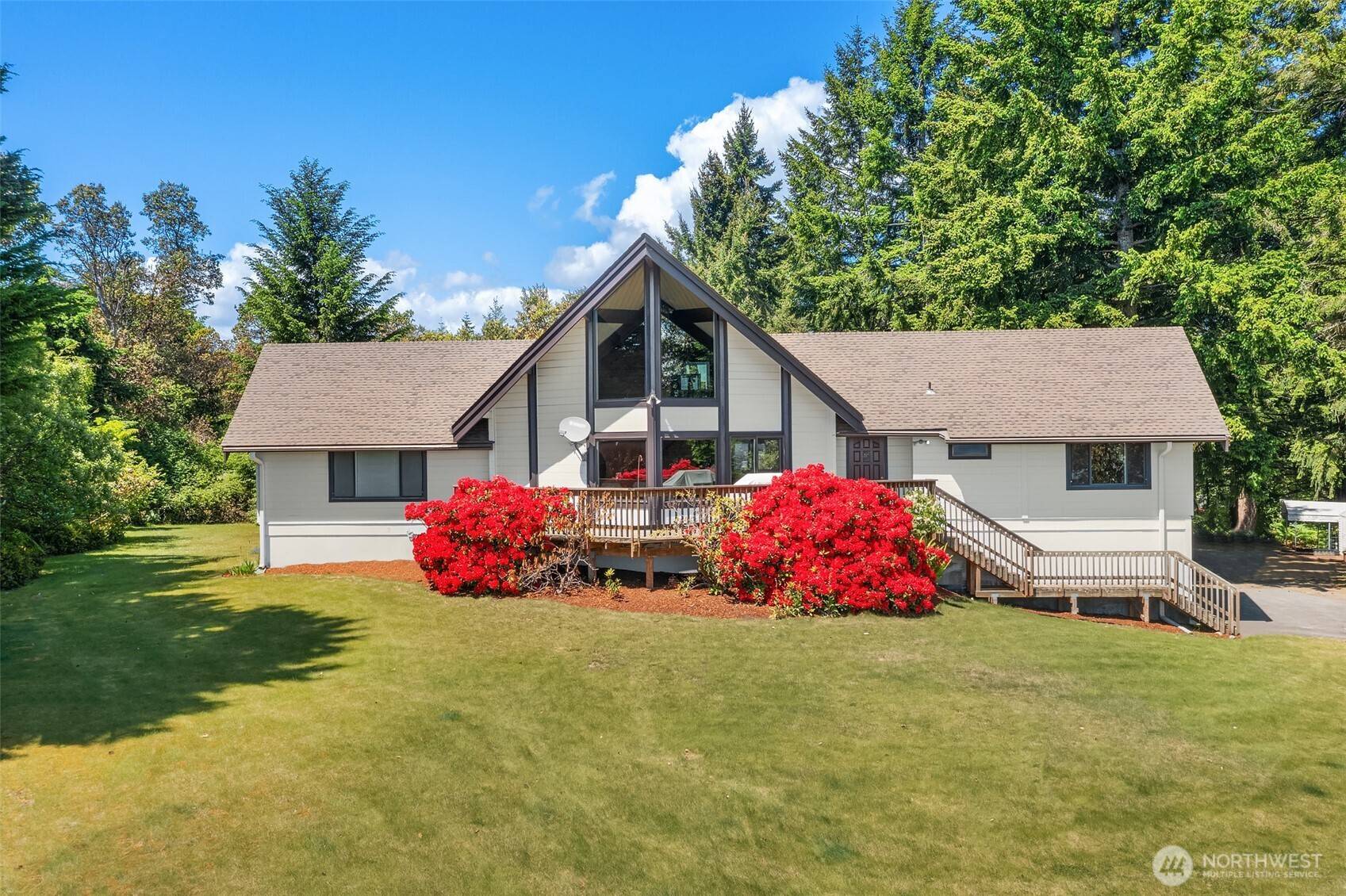 Vashon, WA 98070,7429 SW 255th ST