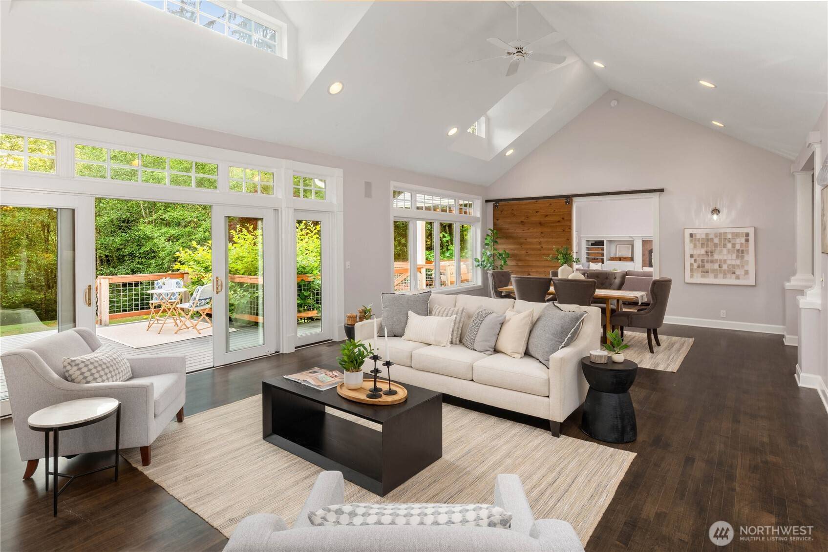Issaquah, WA 98027,33322 SE 114th ST
