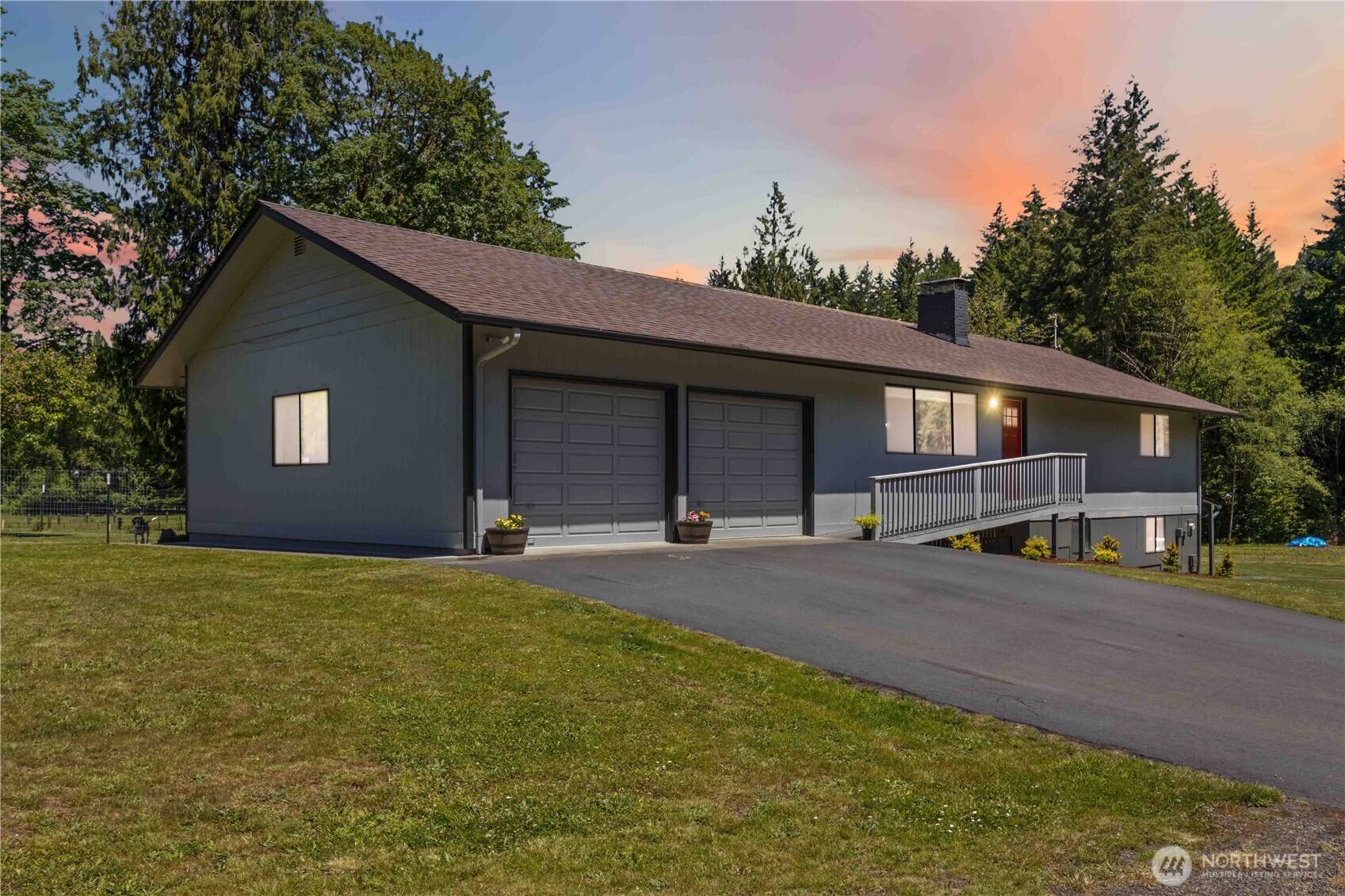 Longview, WA 98632,164 Wake Robin LN