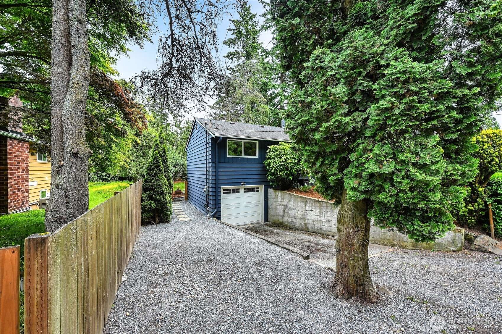 Burien, WA 98166,16062 21st AVE SW
