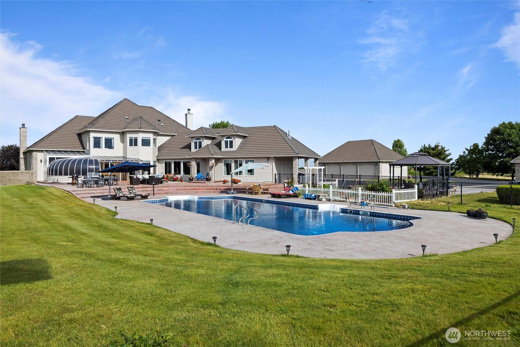 Walla Walla, WA 99362,1702 JB George RD