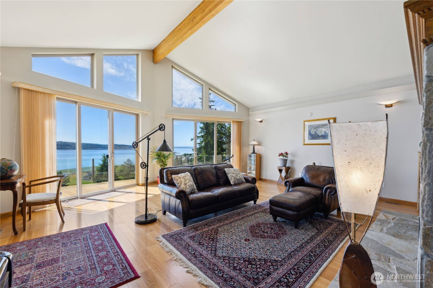 Oak Harbor, WA 98277,2364 Strawberry Point RD