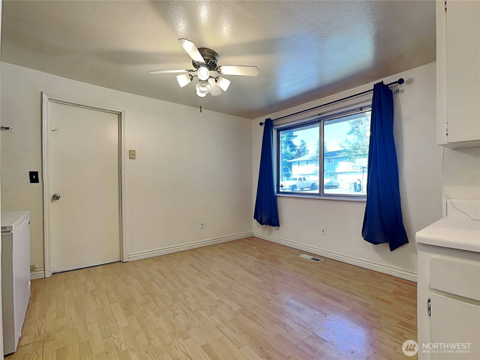 Spanaway, WA 98387,17103 15th AVE E