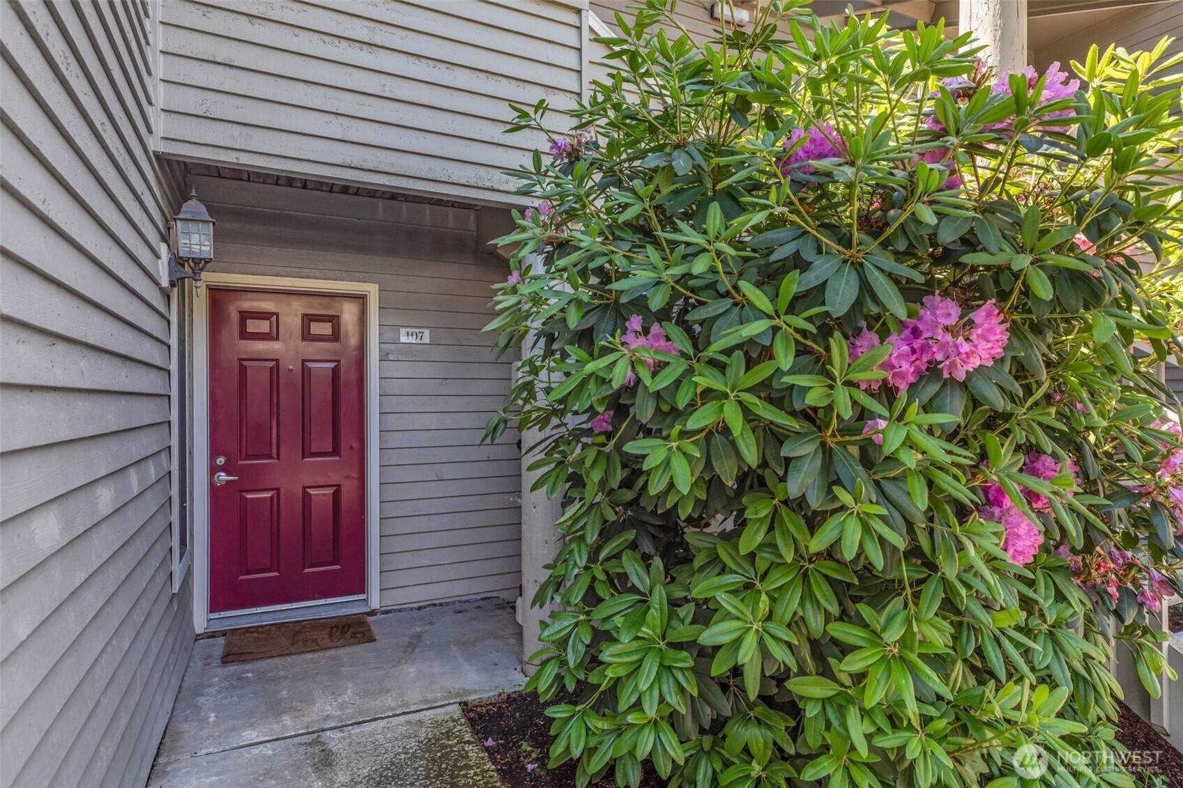 Redmond, WA 98052,9009 Avondale RD NE #D107