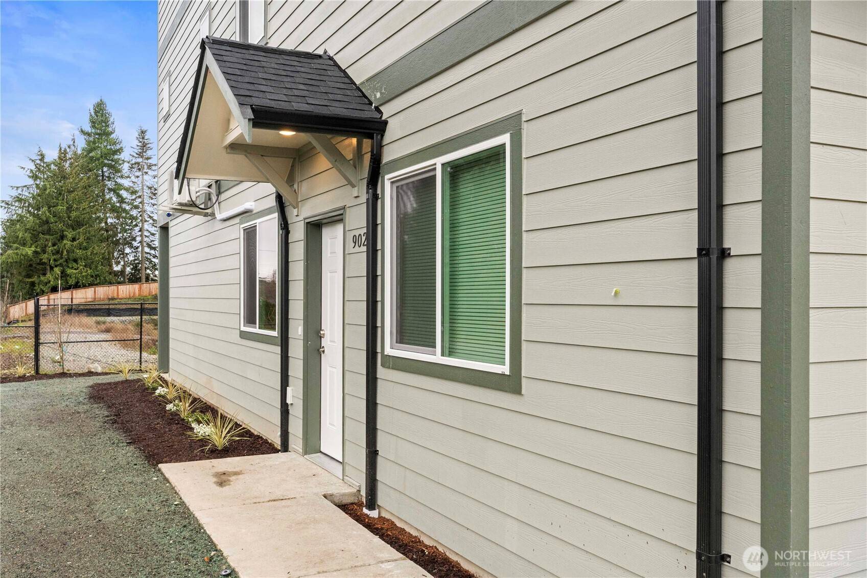 Tacoma, WA 98444,906 104th Street Ct S