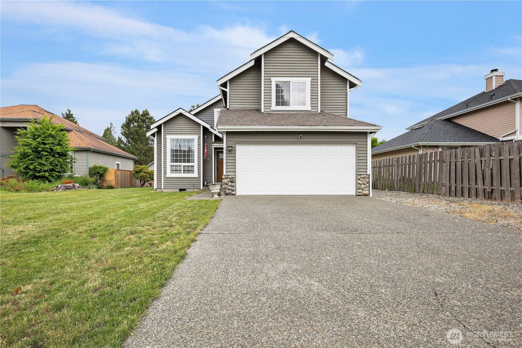 Buckley, WA 98321,972 Rose PL