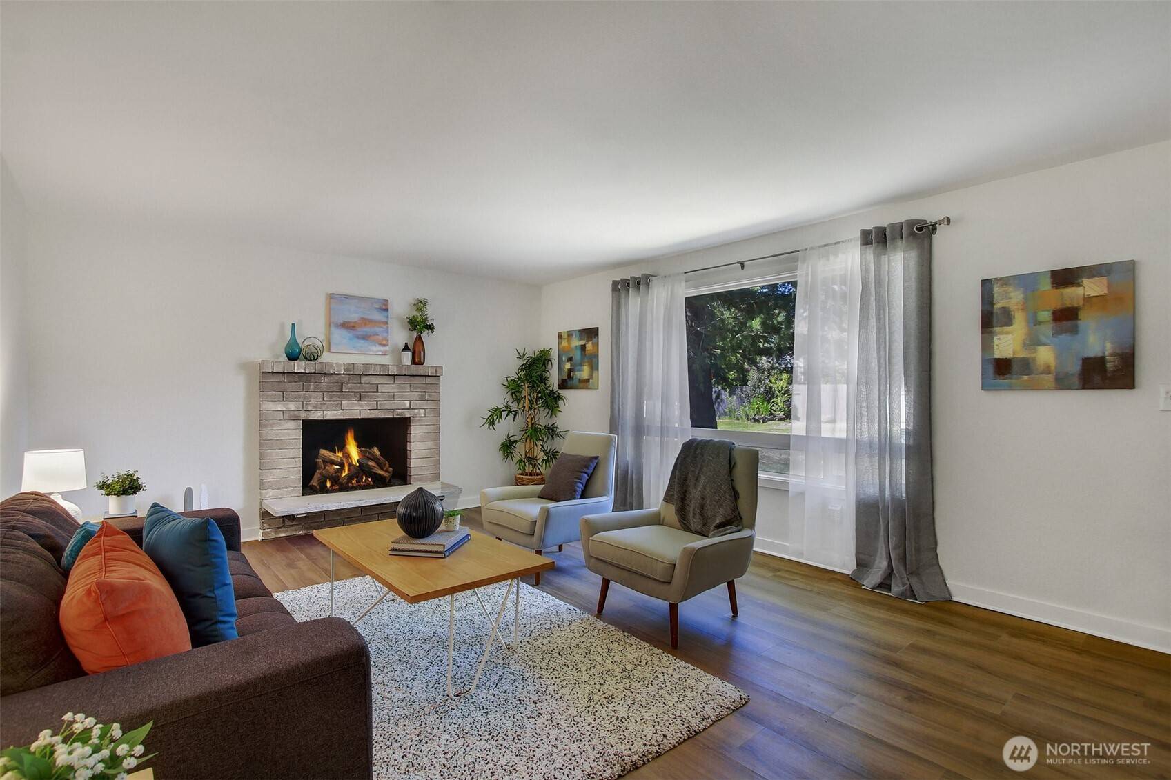 Edmonds, WA 98026,4918 154th ST SW