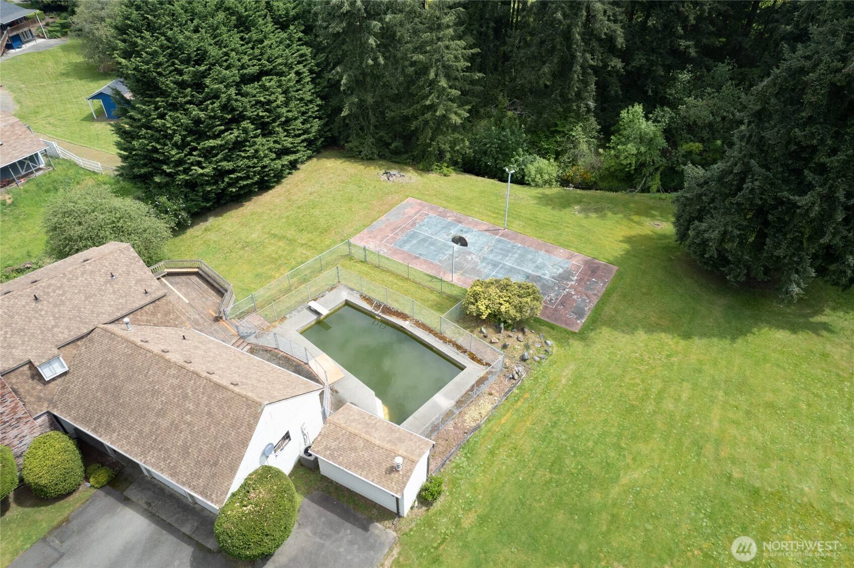 Tacoma, WA 98404,7321 25th AVE E