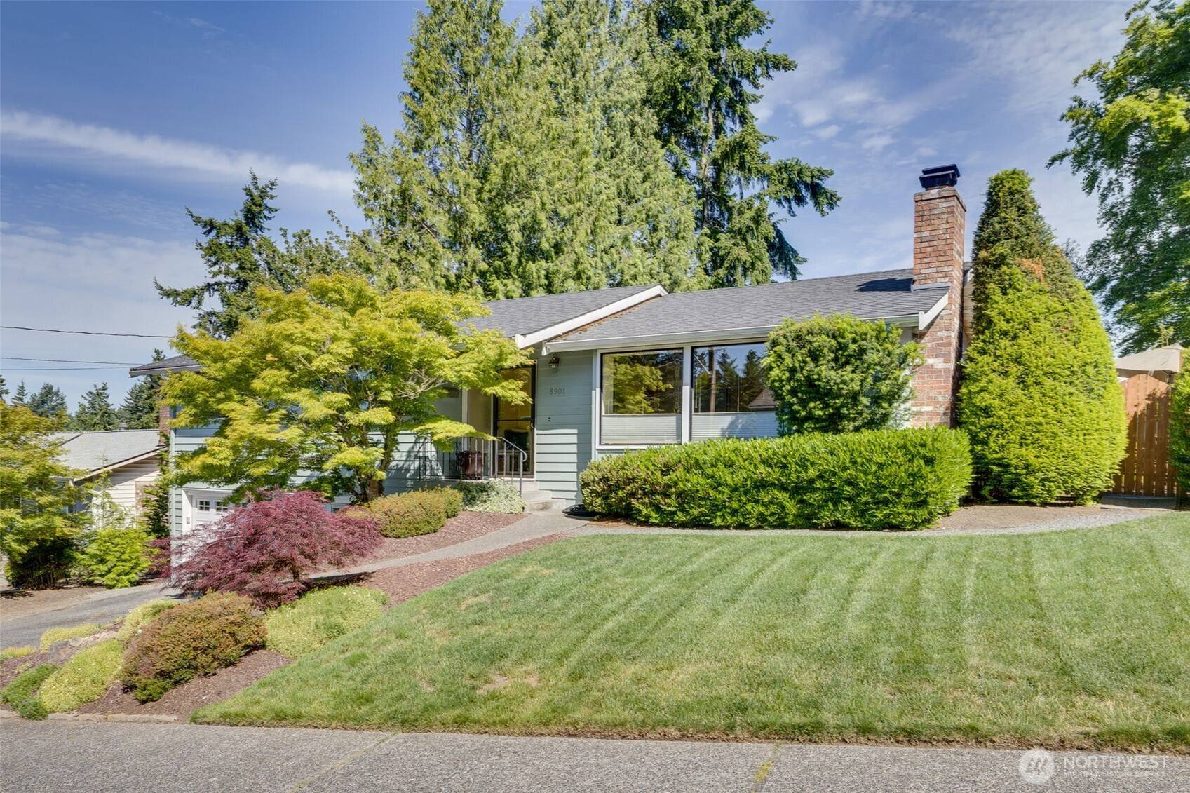 Mountlake Terrace, WA 98043,6901 226th PL SW