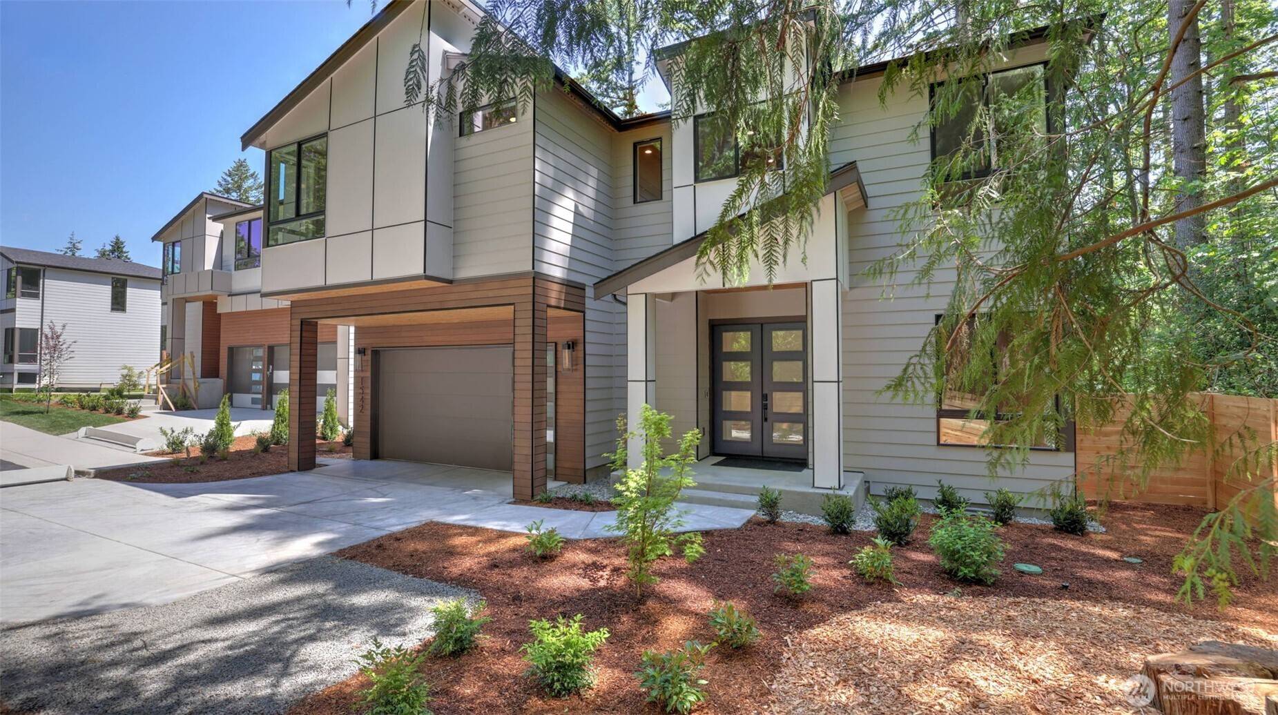 Sammamish, WA 98074,1542 213th CT SE