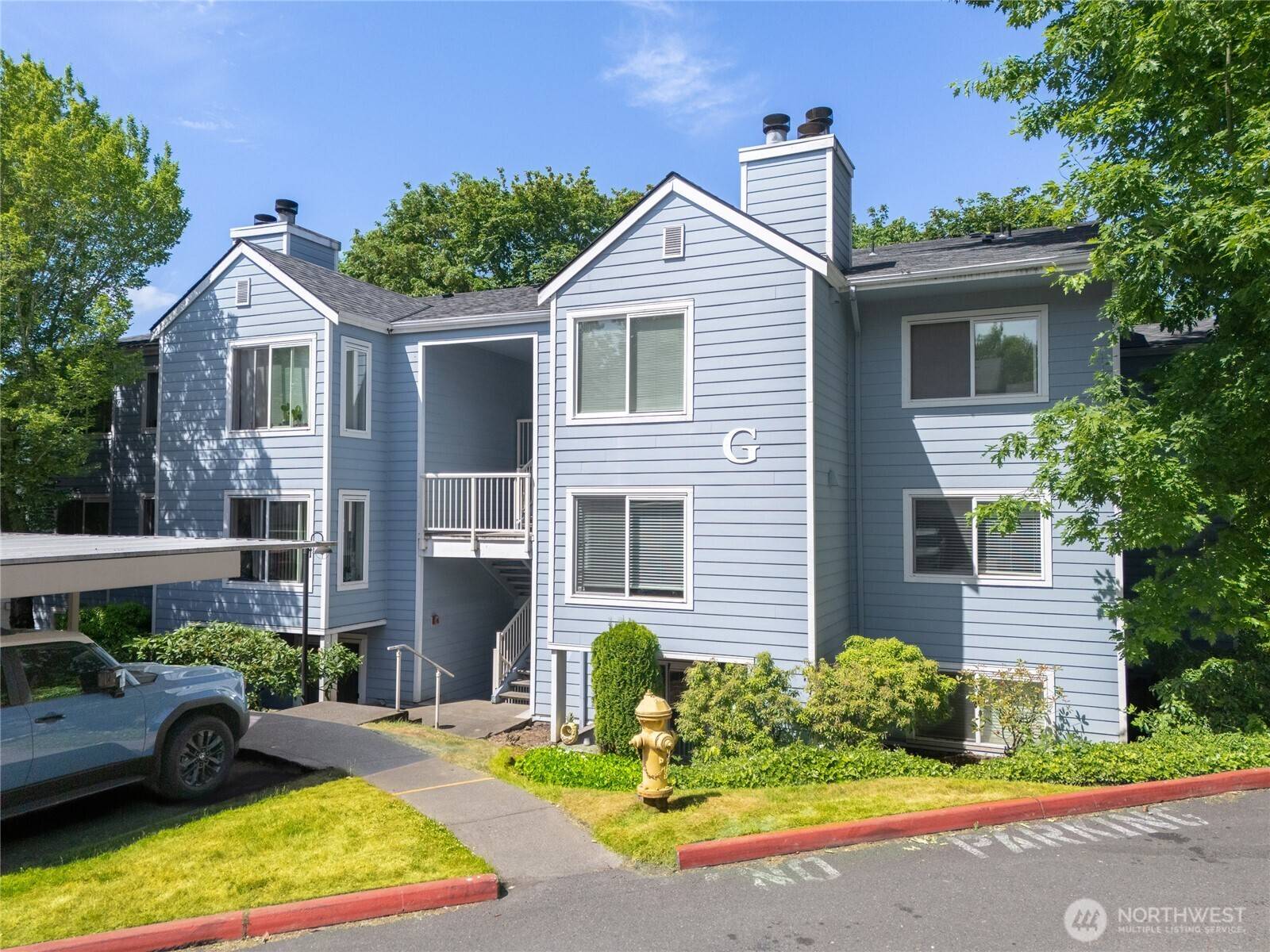 Renton, WA 98056,975 Aberdeen AVE NE #G203