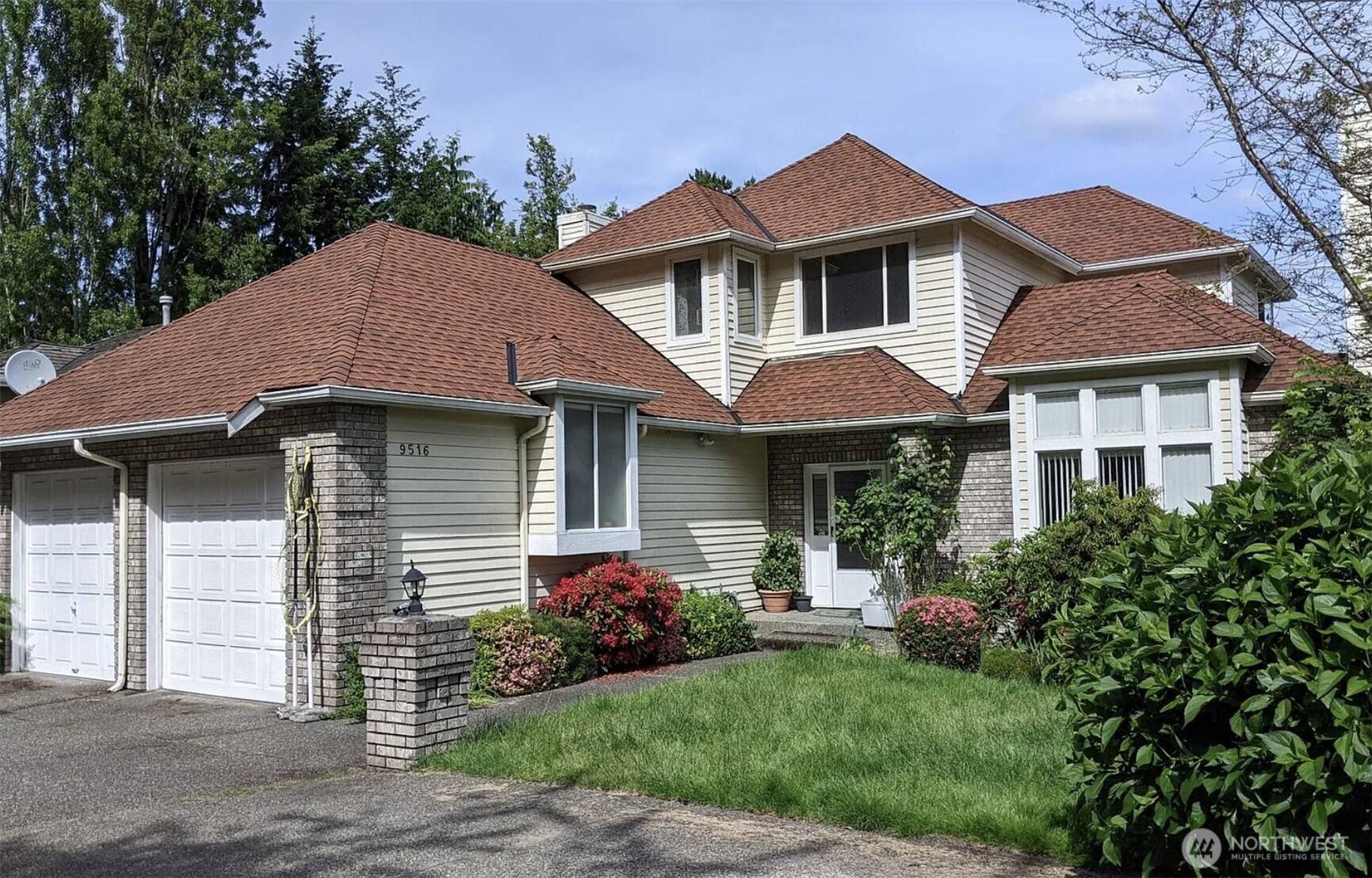 Mercer Island, WA 98040,9516 SE 71st ST