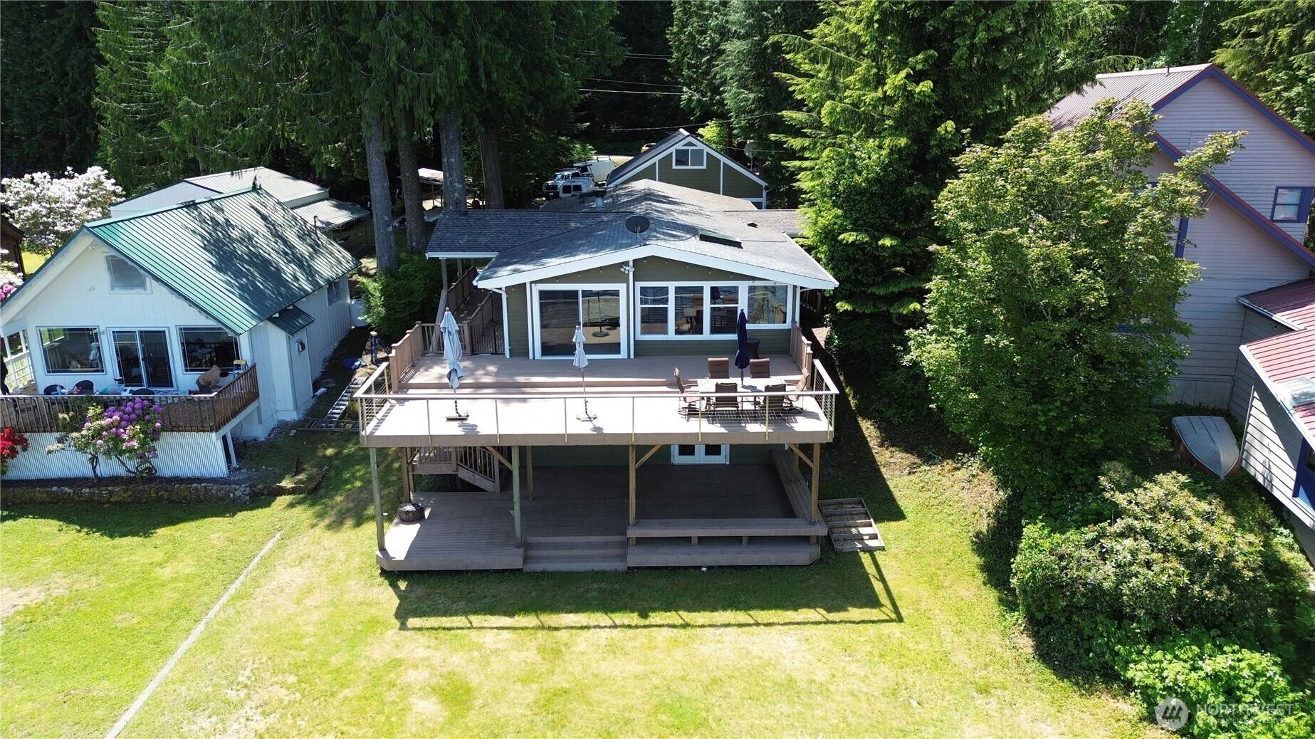 Mount Vernon, WA 98274,33677 South Shore DR