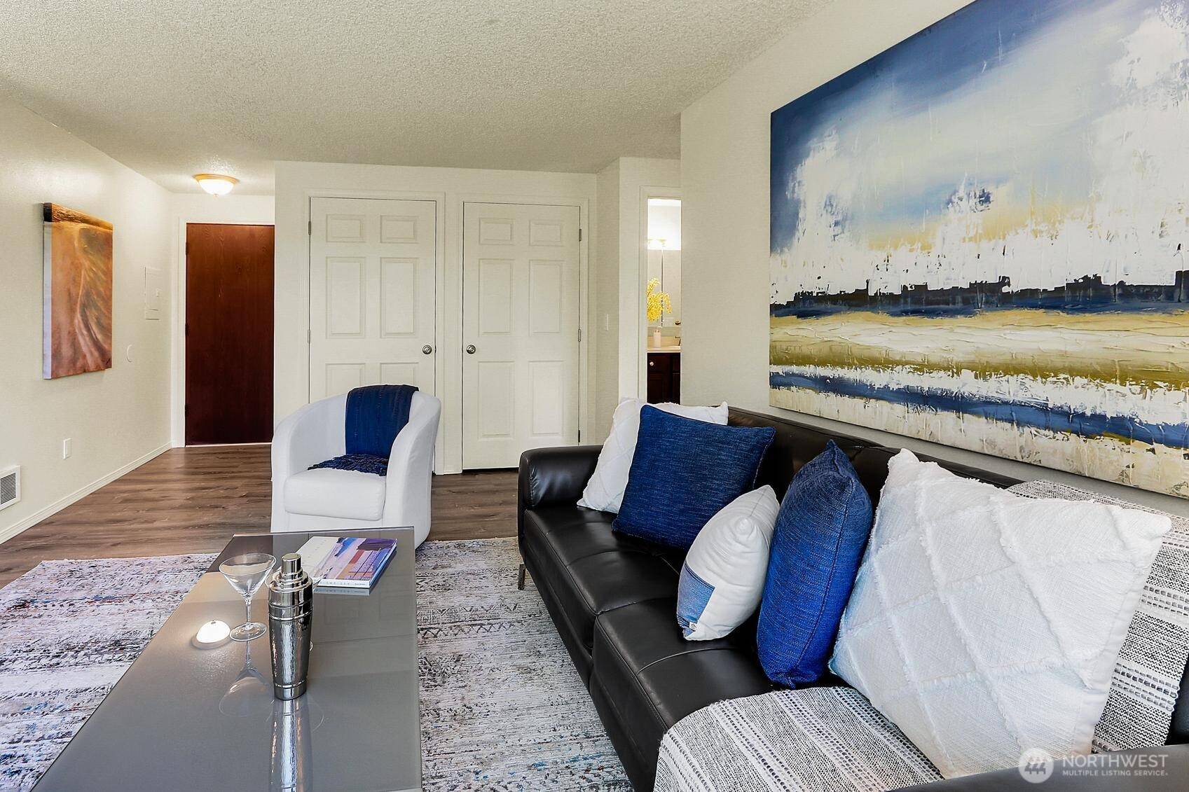 Kenmore, WA 98028,7217 NE 175th ST #108