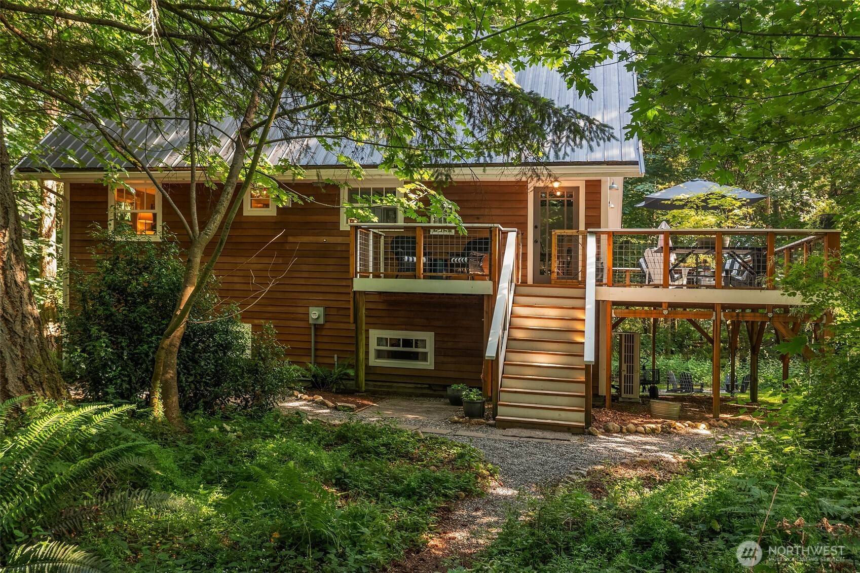 Vashon, WA 98070,27603 145th AVE SW