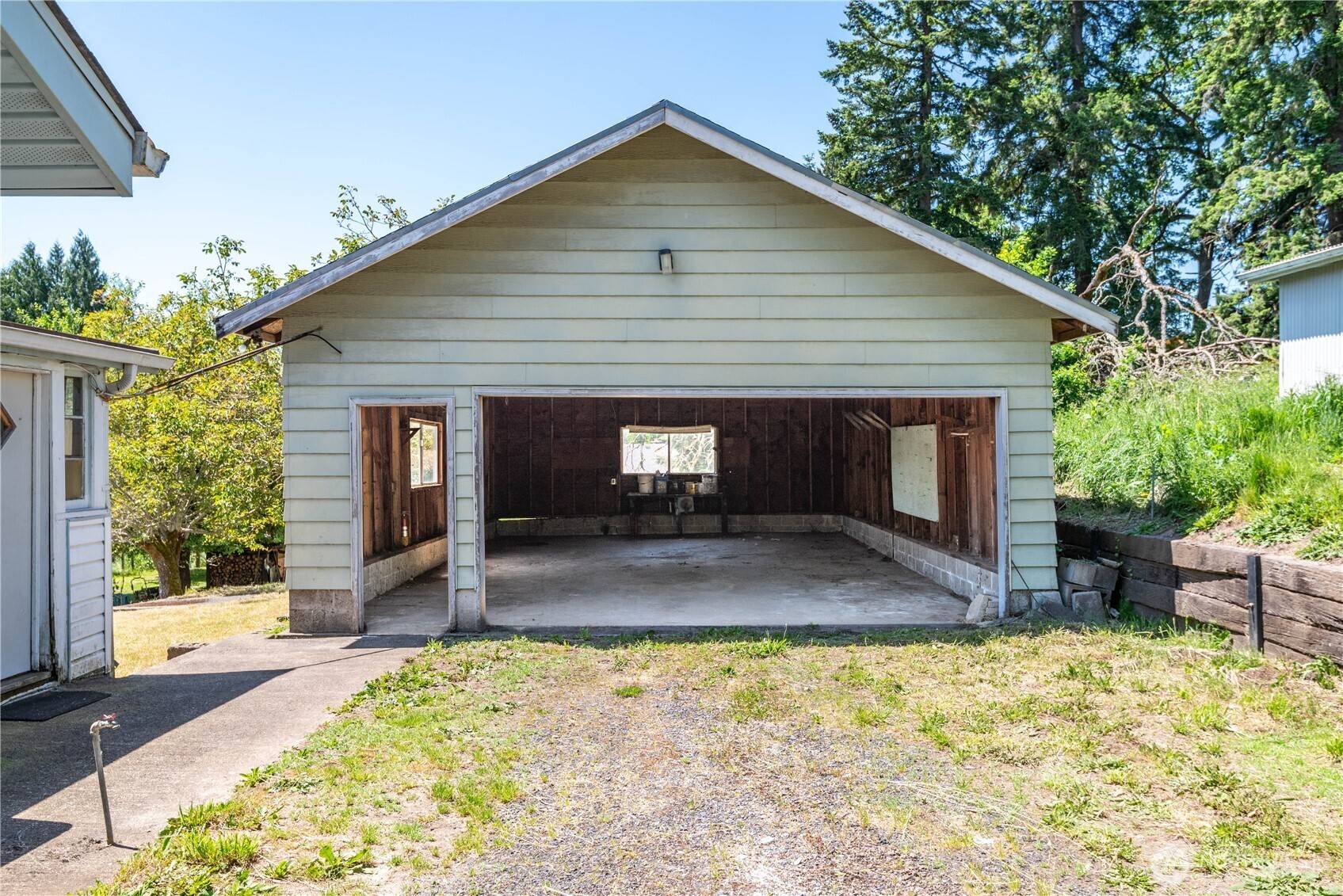 Kelso, WA 98626,311 N 19th AVE