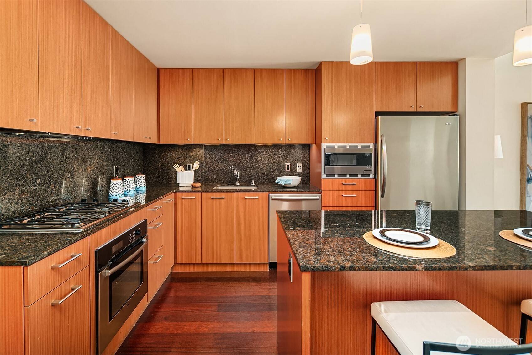 Seattle, WA 98164,909 5th AVE #303