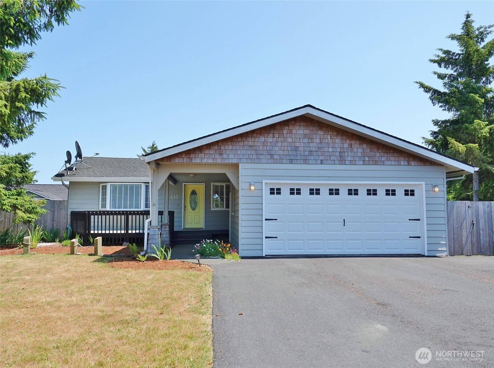 Ocean Shores, WA 98569,137 S Razor Clam DR SW
