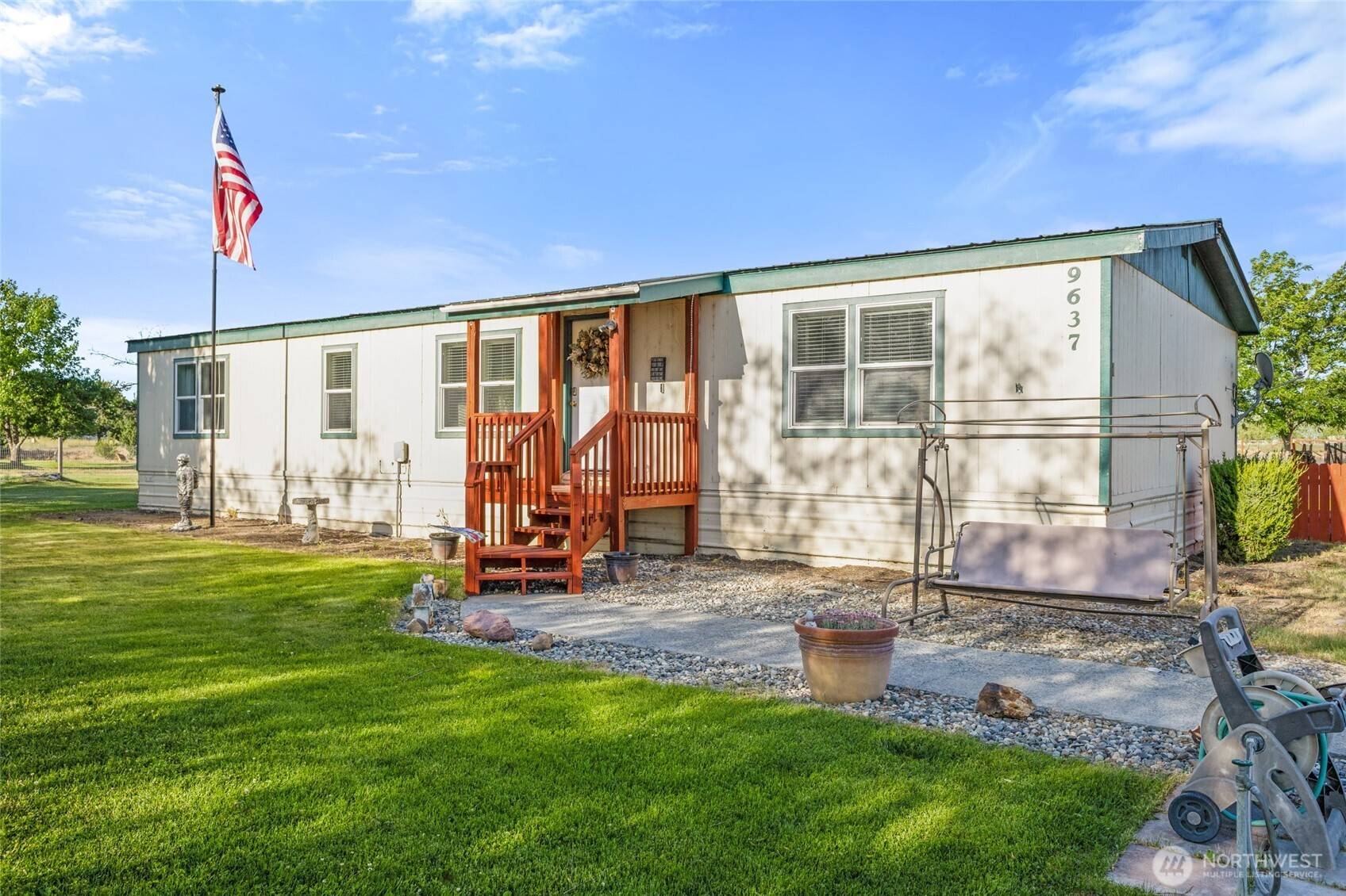 Moses Lake, WA 98837,9637 H.4 RD NE