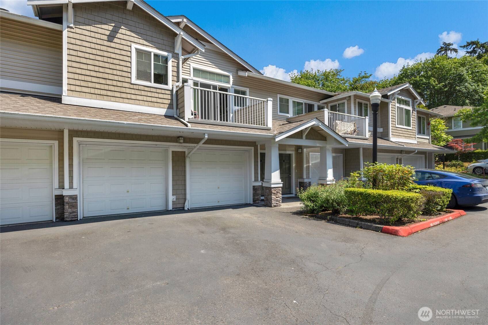Seatac, WA 98198,21230 40th WAY S #D
