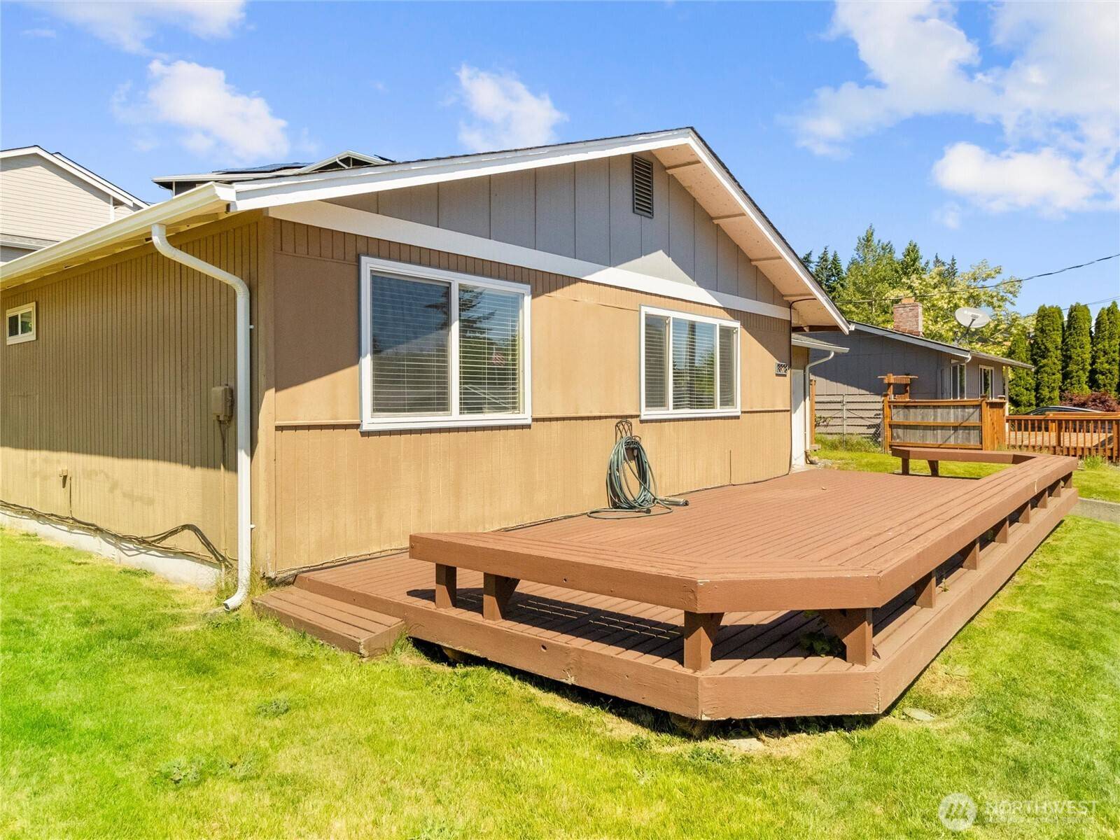 Tacoma, WA 98444,8828 S K ST