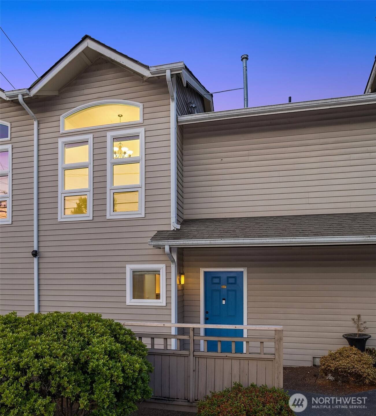 Everett, WA 98201,901 E Marine View DR #106