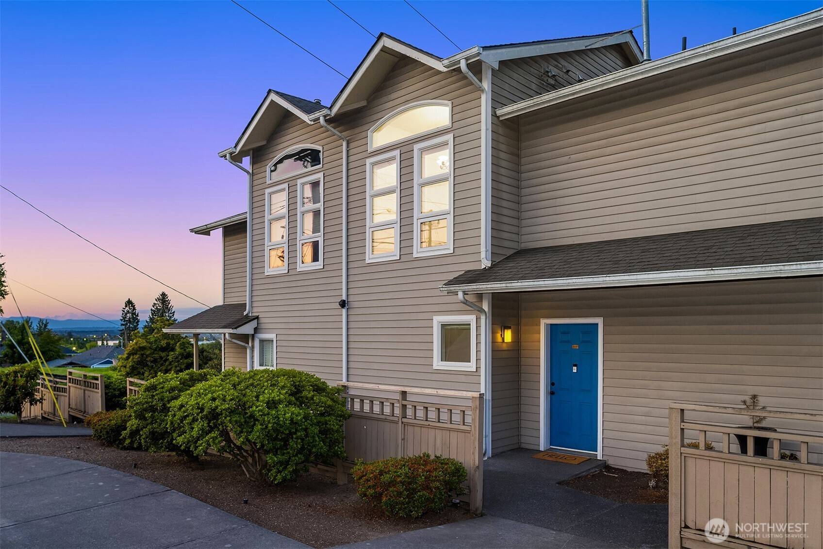 Everett, WA 98201,901 E Marine View DR #106