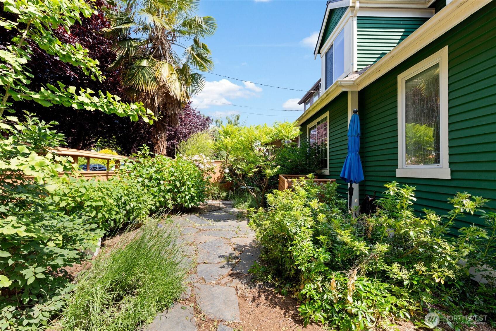 Seattle, WA 98115,6222 37th AVE NE