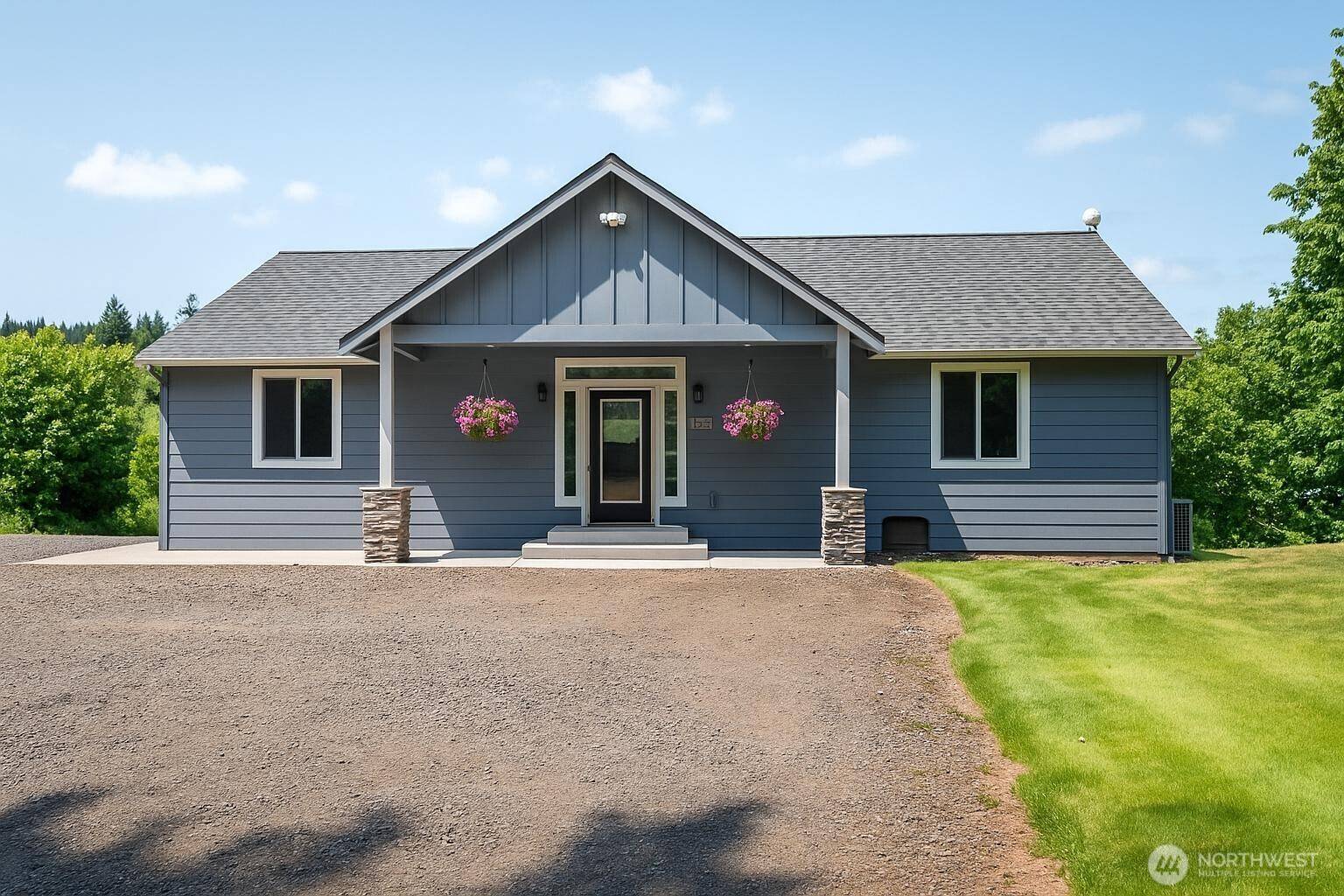 Castle Rock, WA 98611,173 Anchor RD