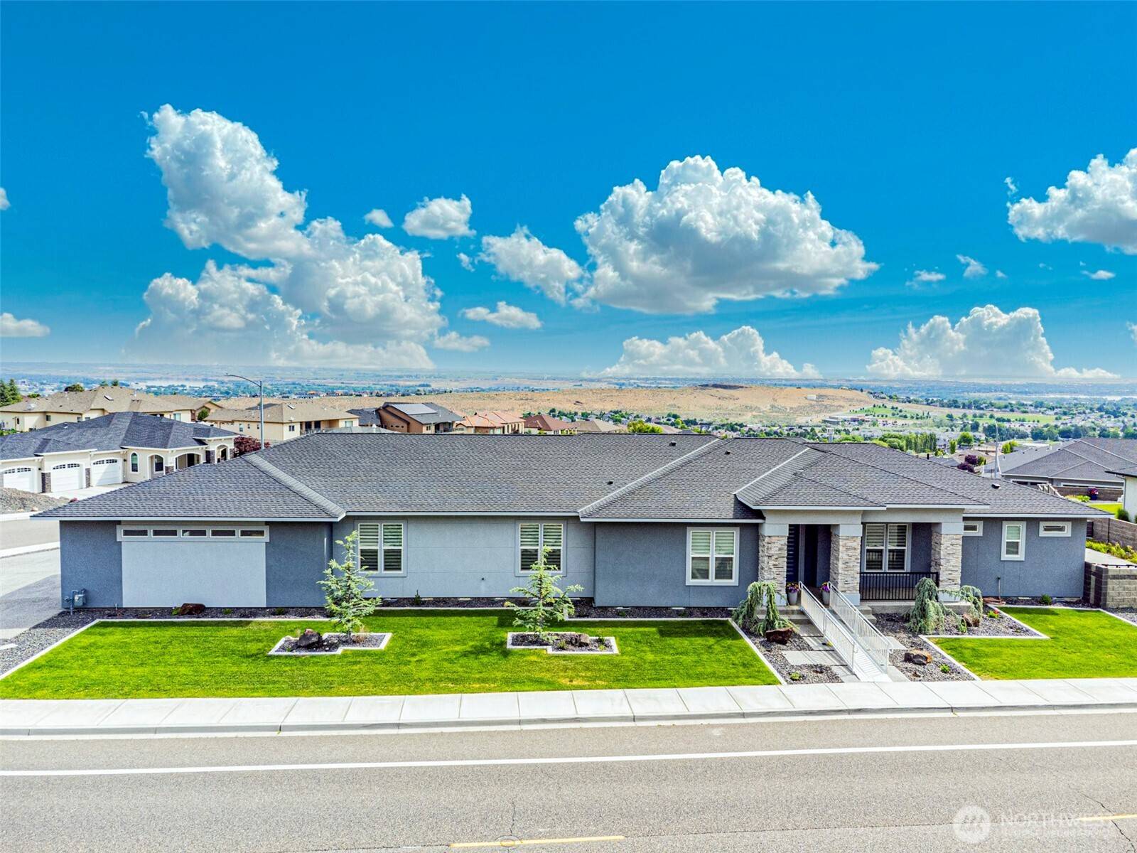 Richland, WA 99352,Address not disclosed