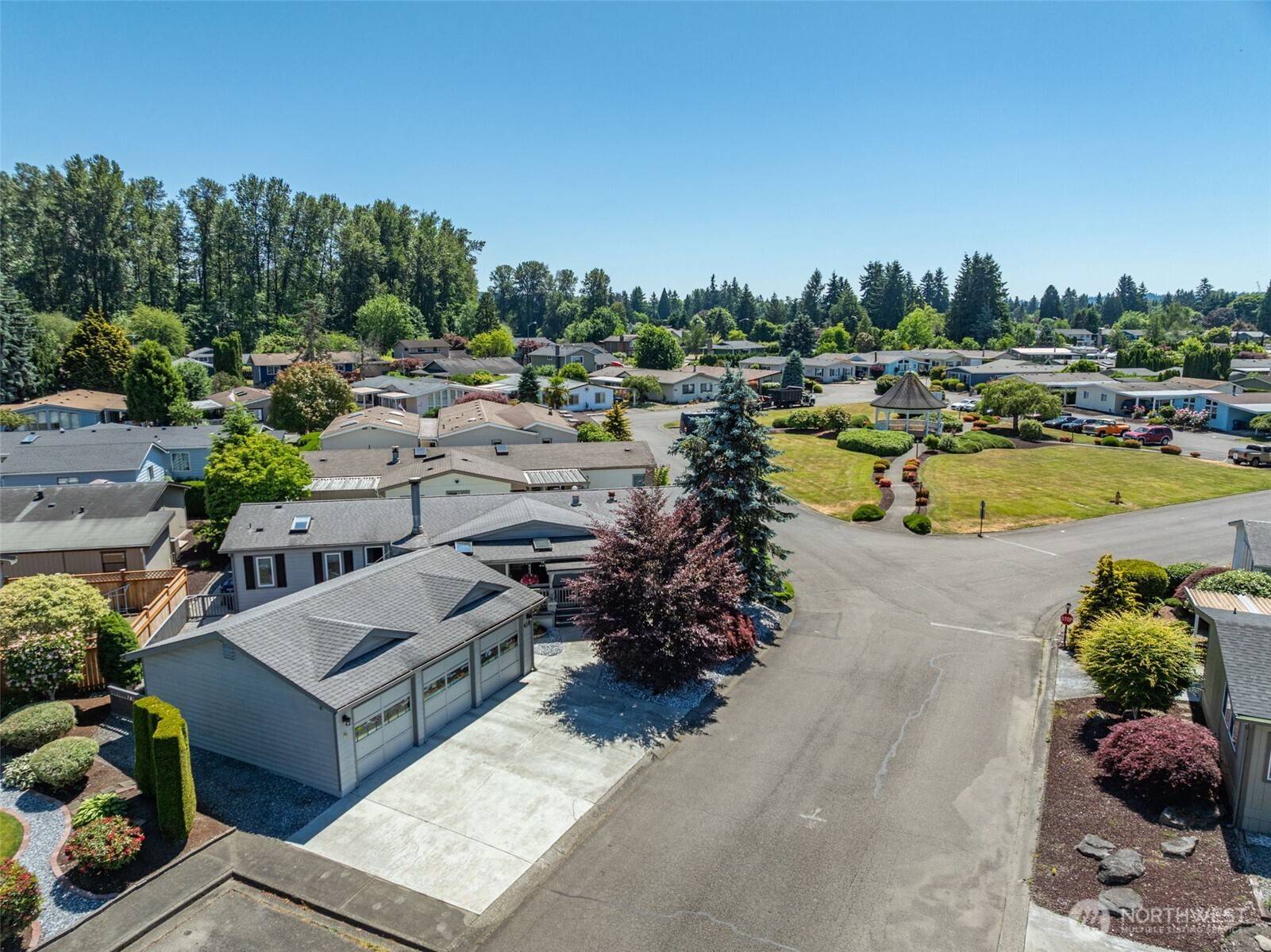 Auburn, WA 98002,1402 22nd ST NE #438