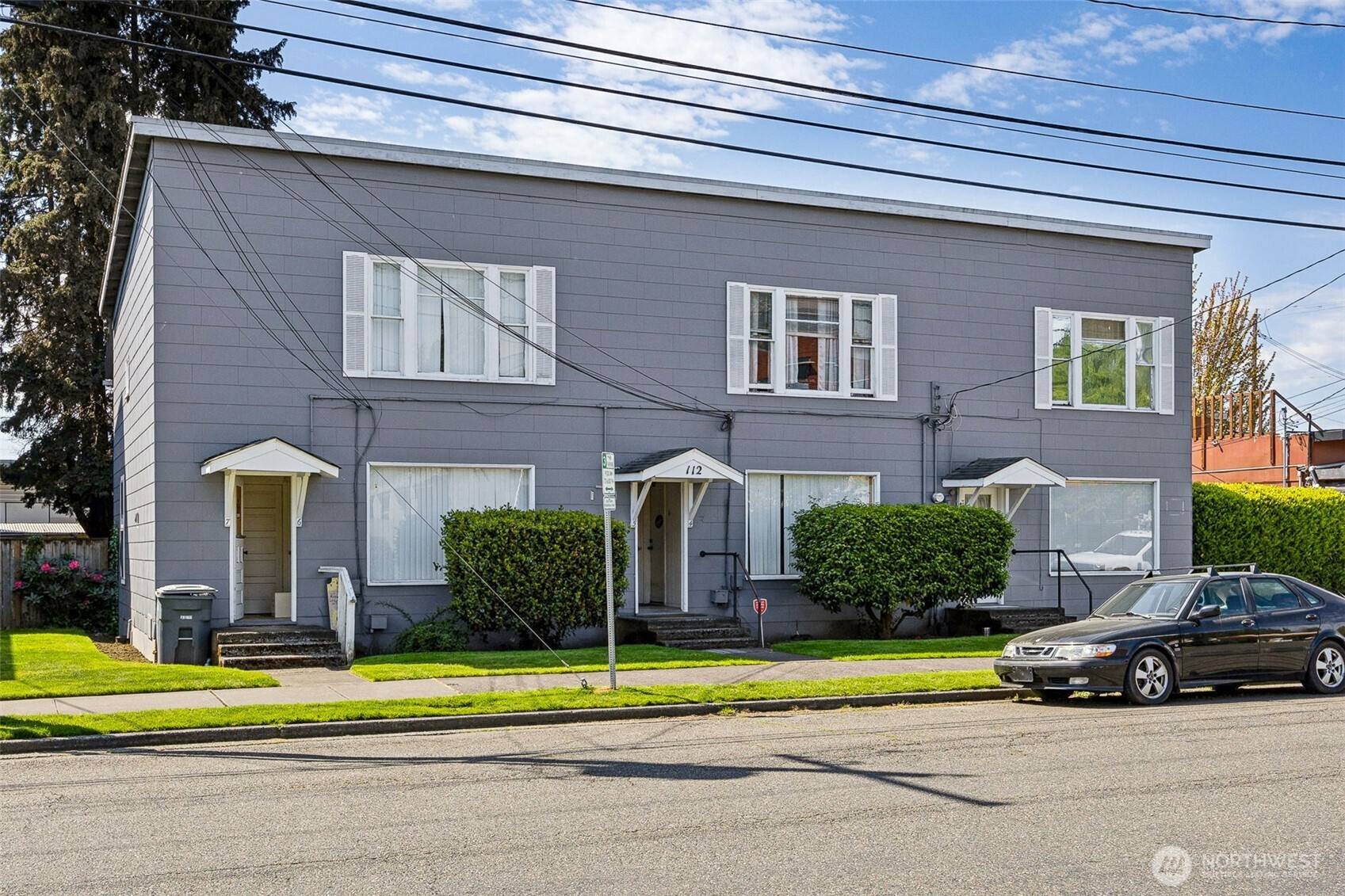 Puyallup, WA 98372,112 4th AVE SE