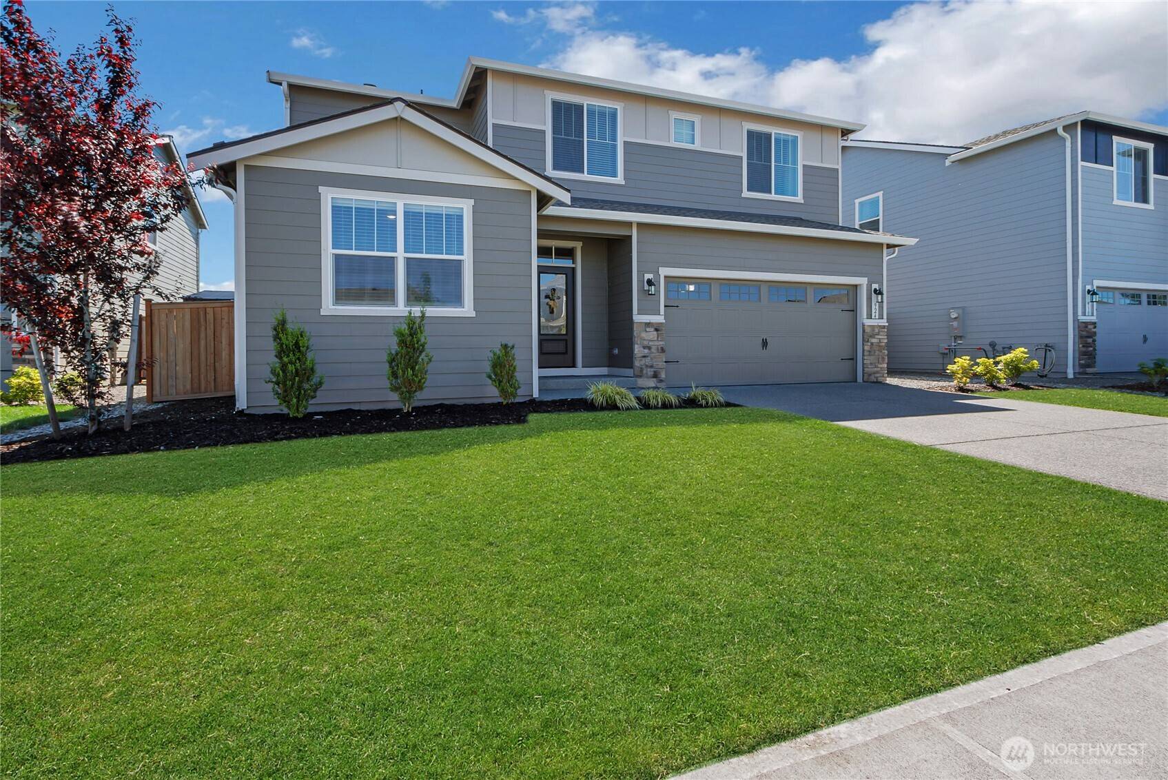 Buckley, WA 98321,924 Livernash ST