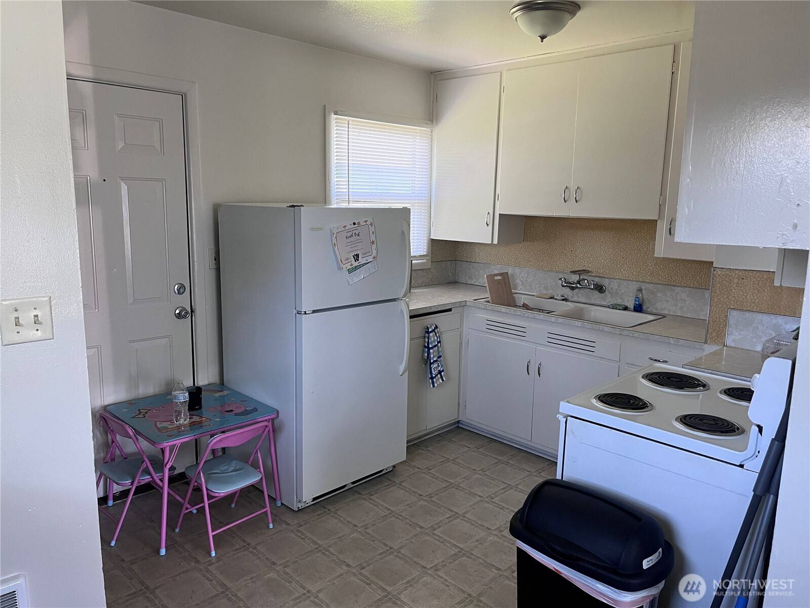 Longview, WA 98632,211 Cypress ST