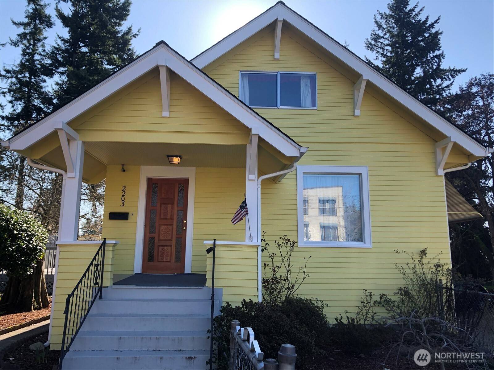 Renton, WA 98056,2203 NE 10th ST