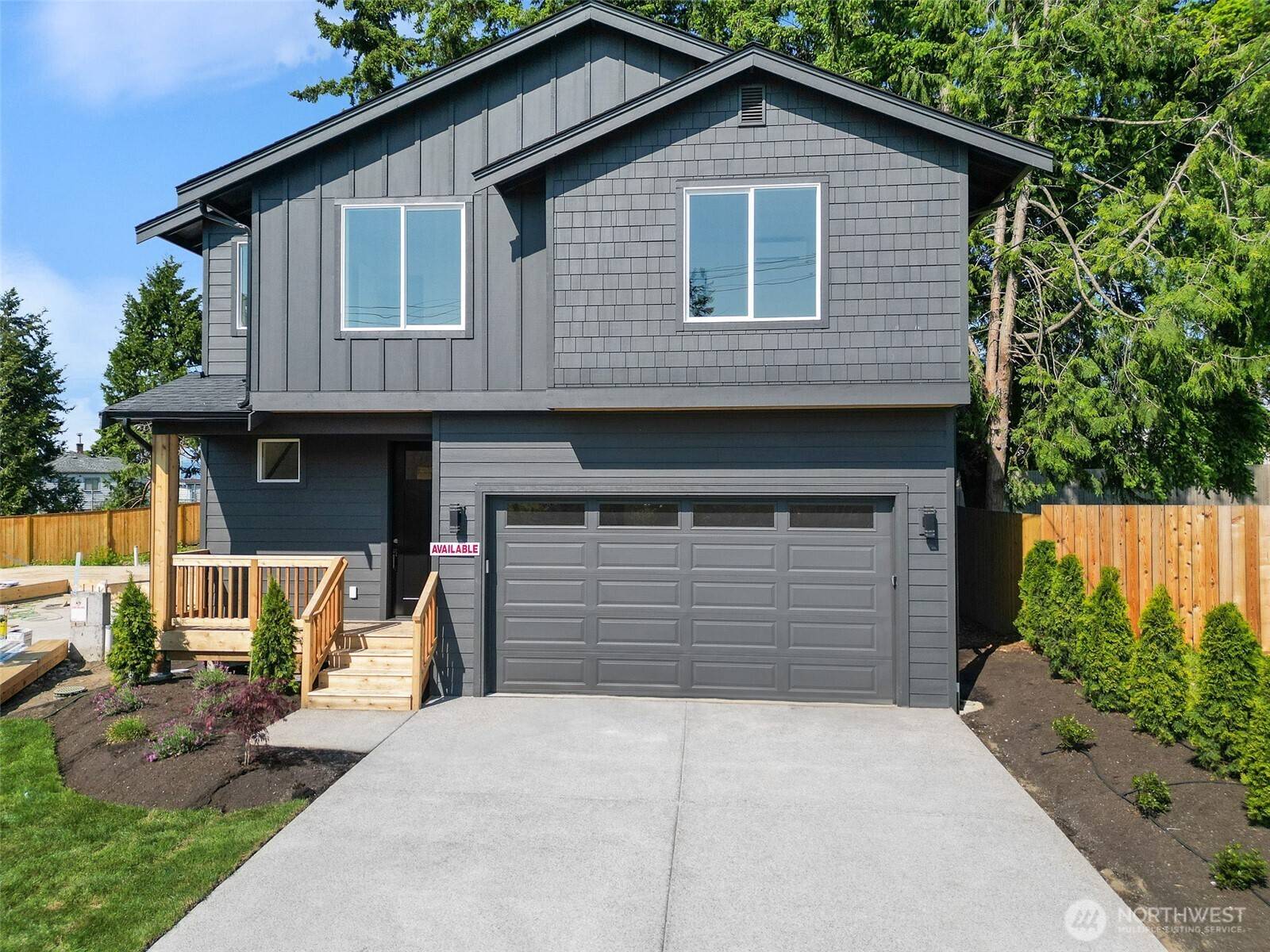 Everett, WA 98201,501 ` Legion DR