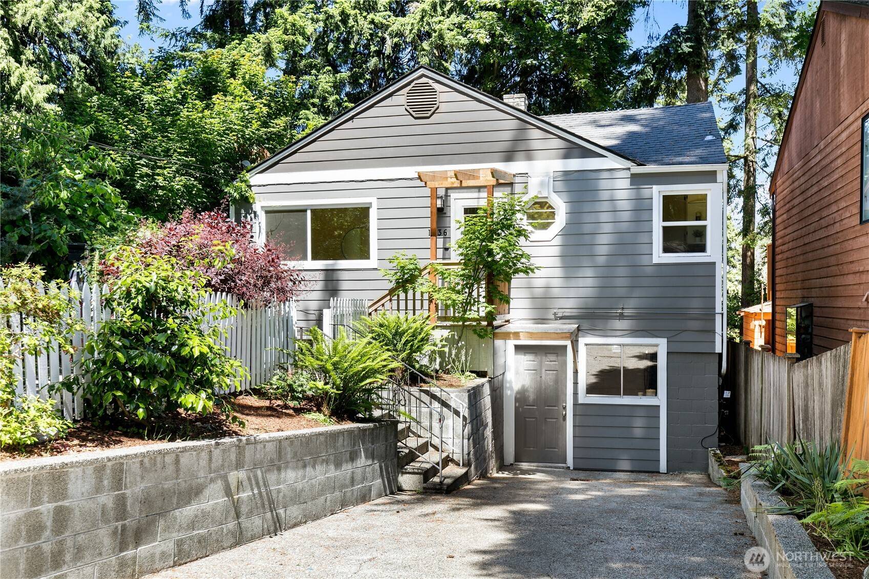 Seattle, WA 98115,1536 NE 95th ST