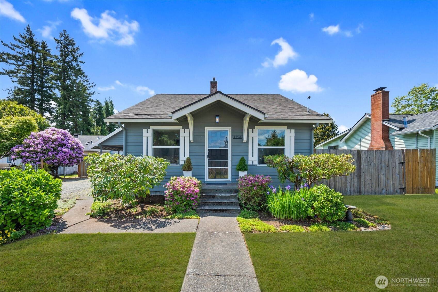 Enumclaw, WA 98022,1254 Mchugh AVE