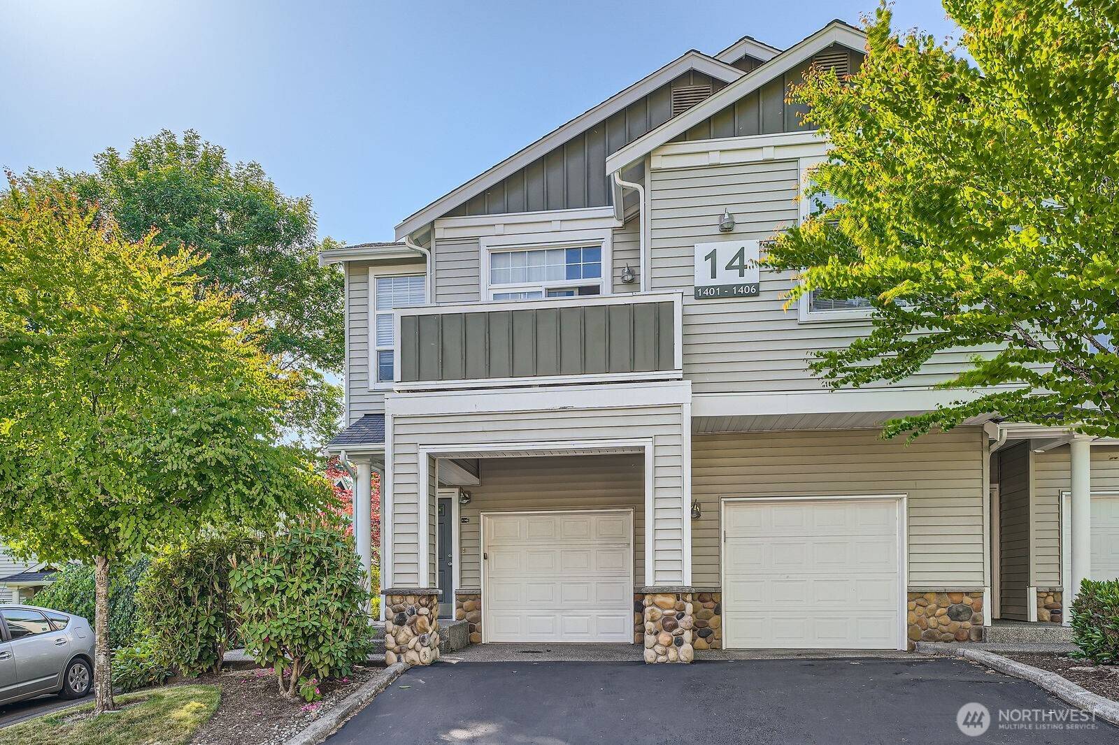 Sammamish, WA 98075,1855 Trossachs BLVD SE #1404