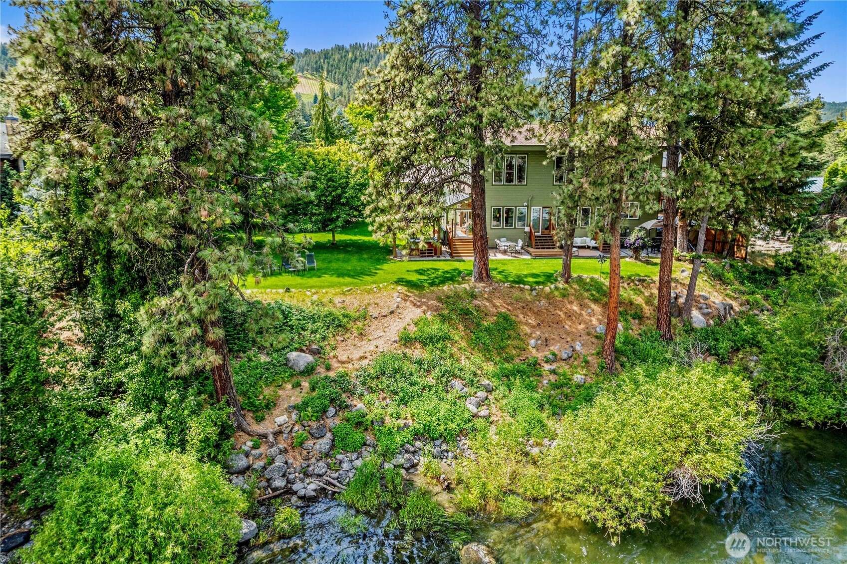 Leavenworth, WA 98826,9377 Lone Pine Orchards