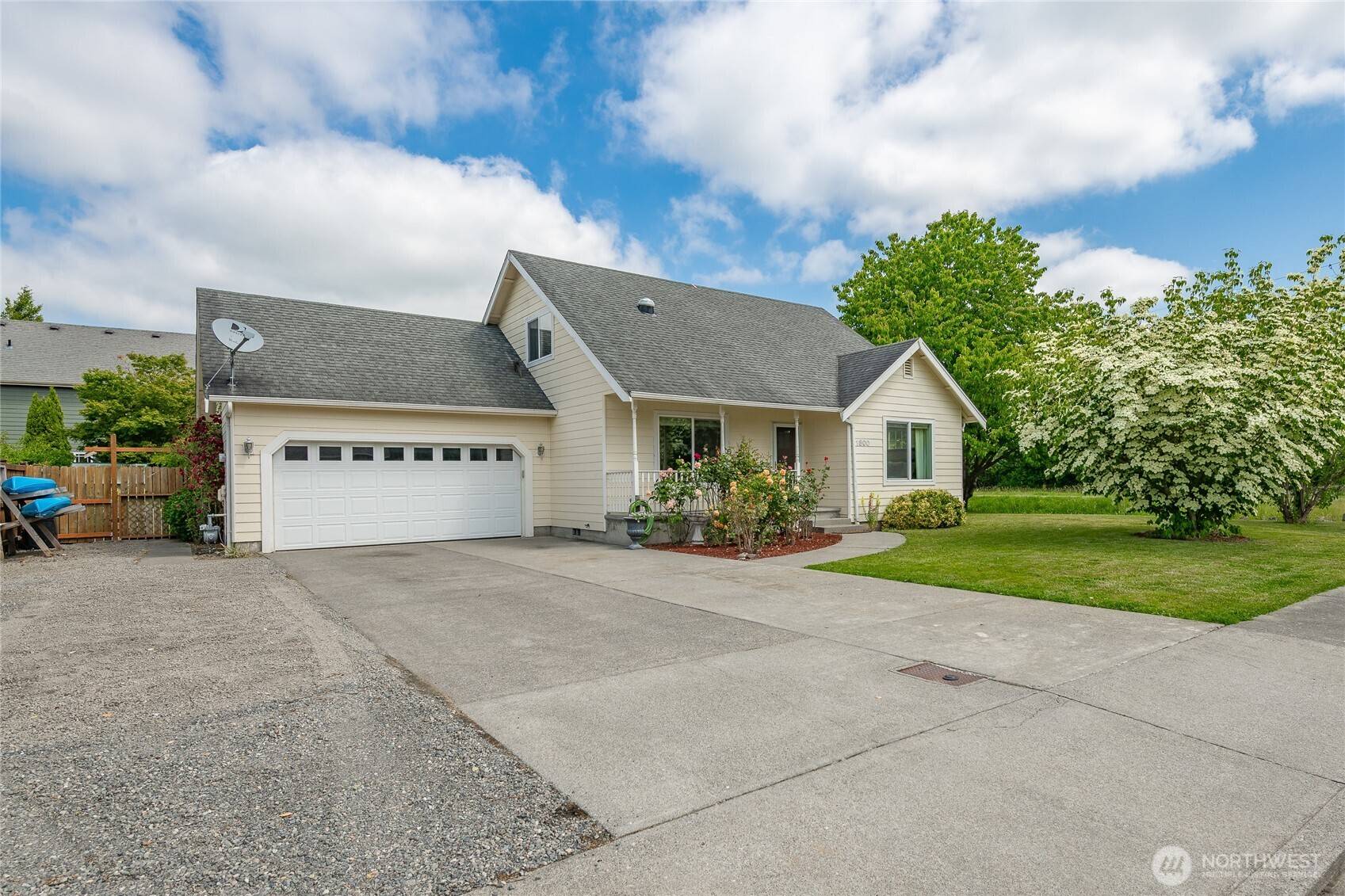 Lynden, WA 98264,1800 Pine ST