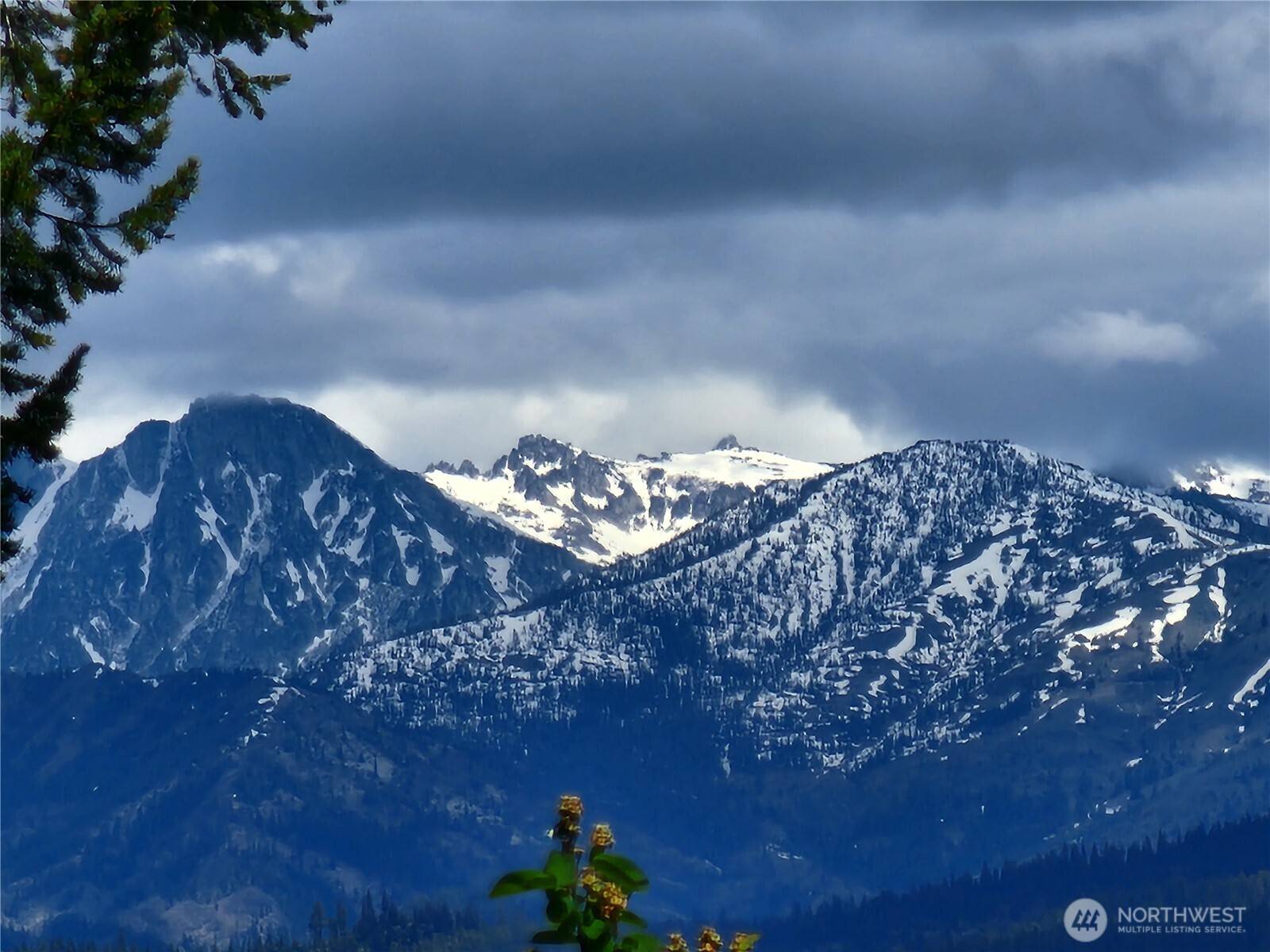 Cle Elum, WA 98922,8440 Upper Peoh Point