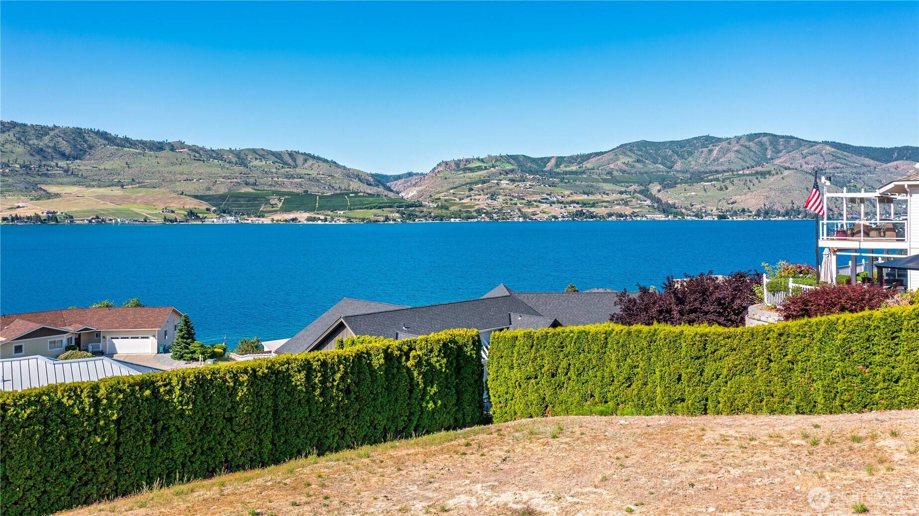Chelan, WA 98816,109 Apple AVE