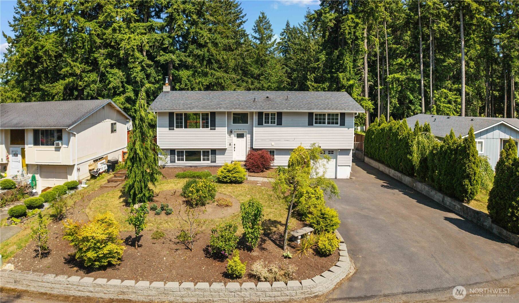 Tacoma, WA 98445,15413 25th AVE E