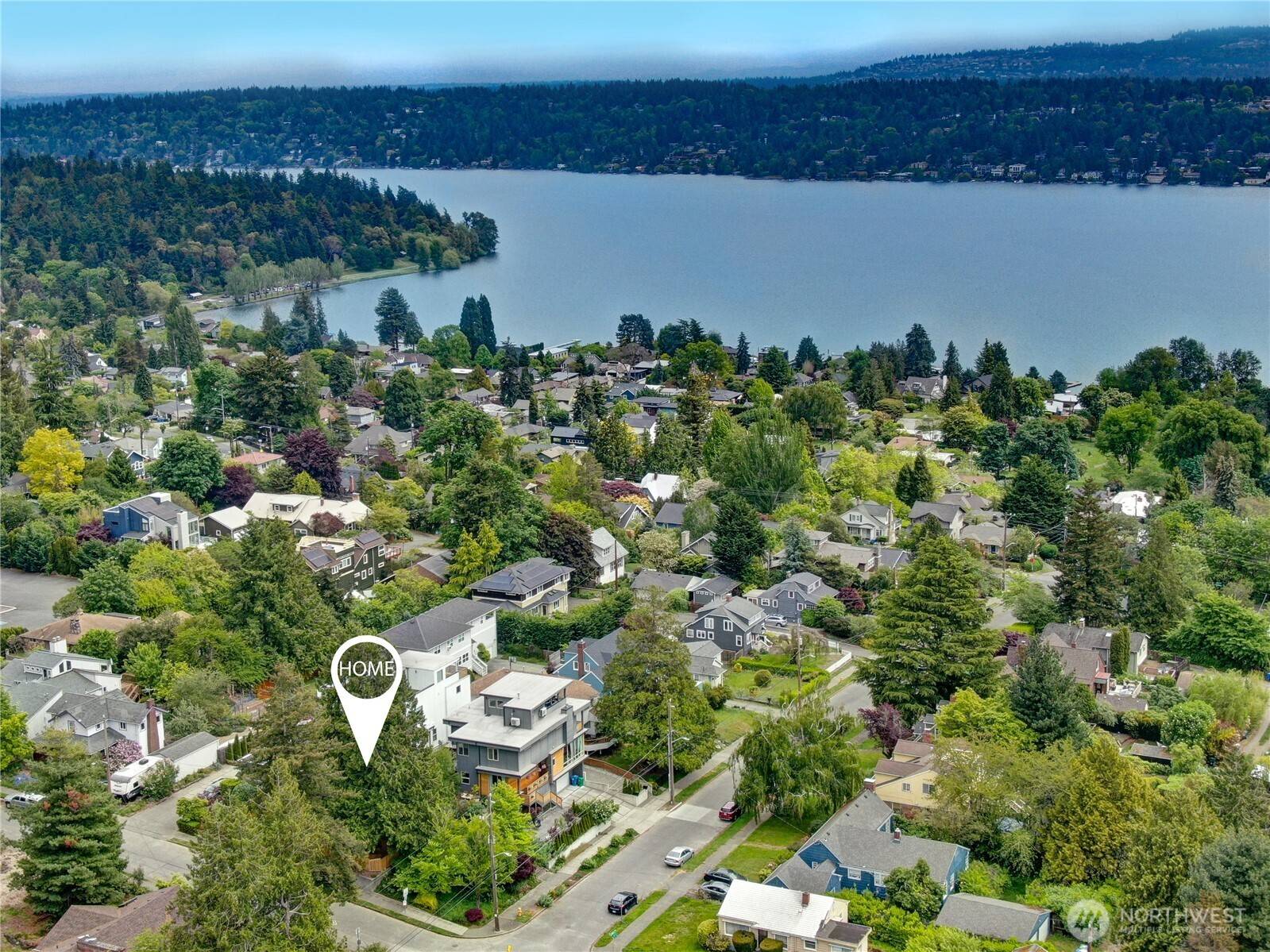Seattle, WA 98118,5202 S Holly ST